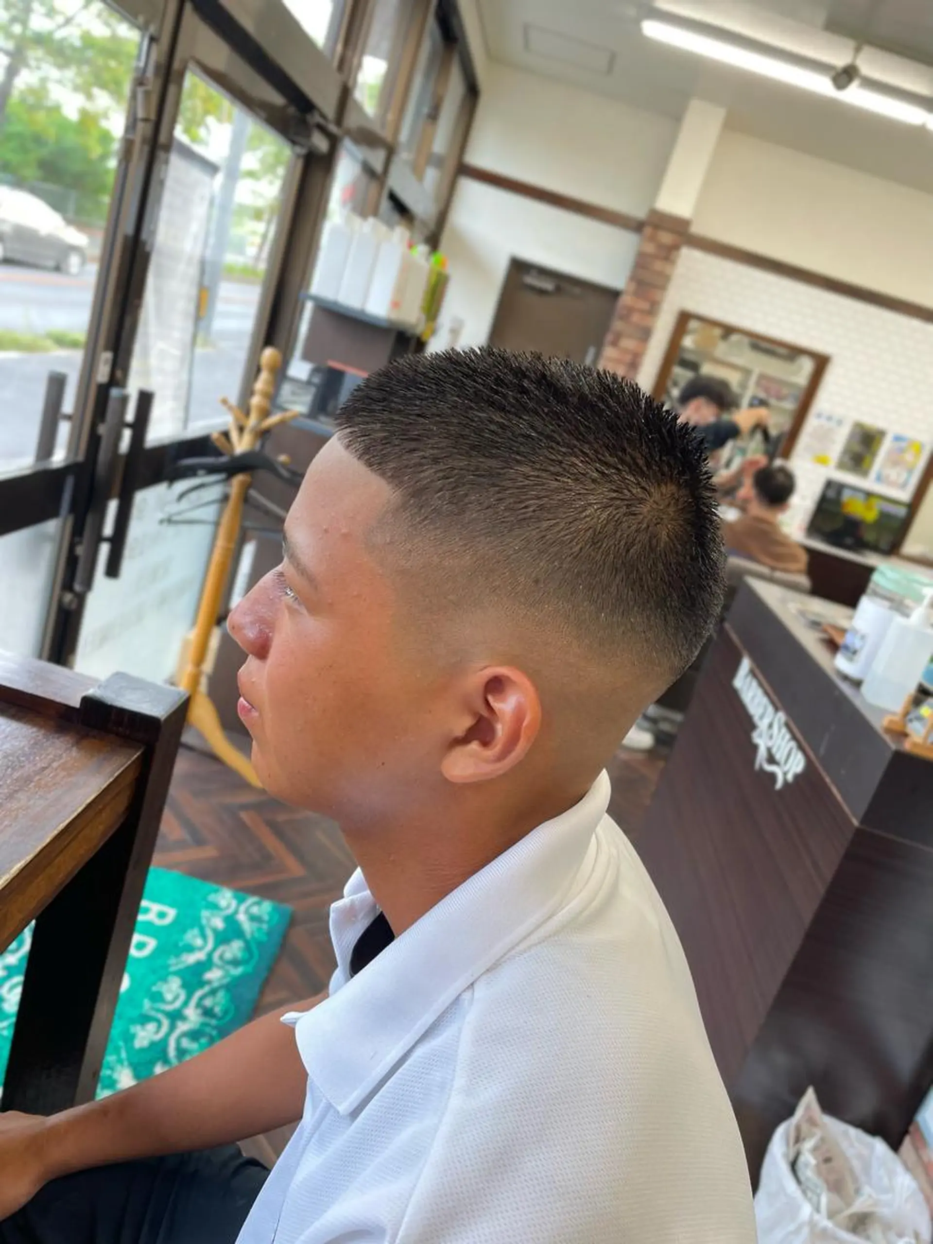 ショート メンズ フェードカット Cam's豊見城店所属・無料‼︎メンズ限定 URASAKIのヘアスタイル