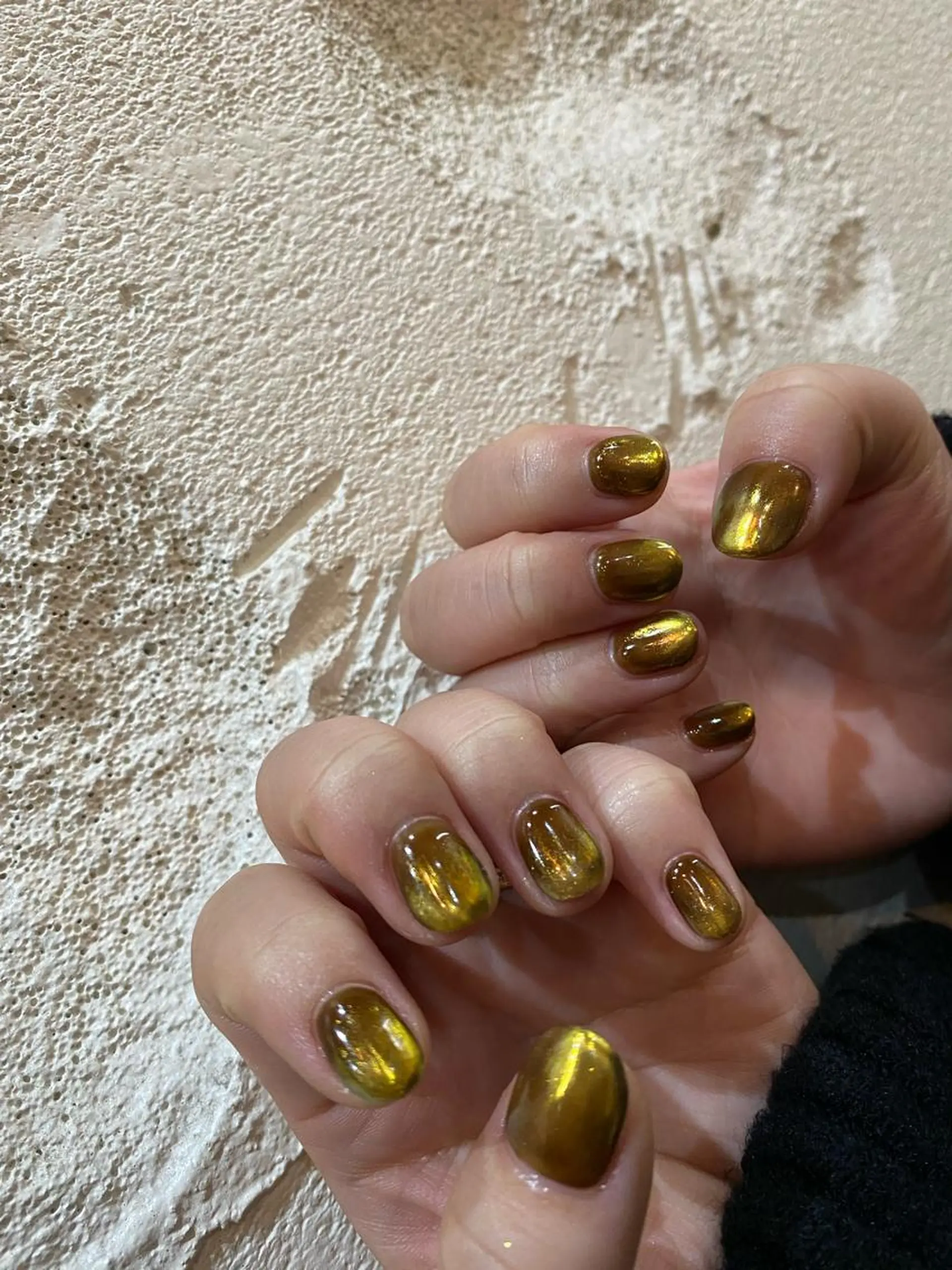 ネイル ミラーネイル 黄色 nable.所属・栗林 実莉のネイルデザイン