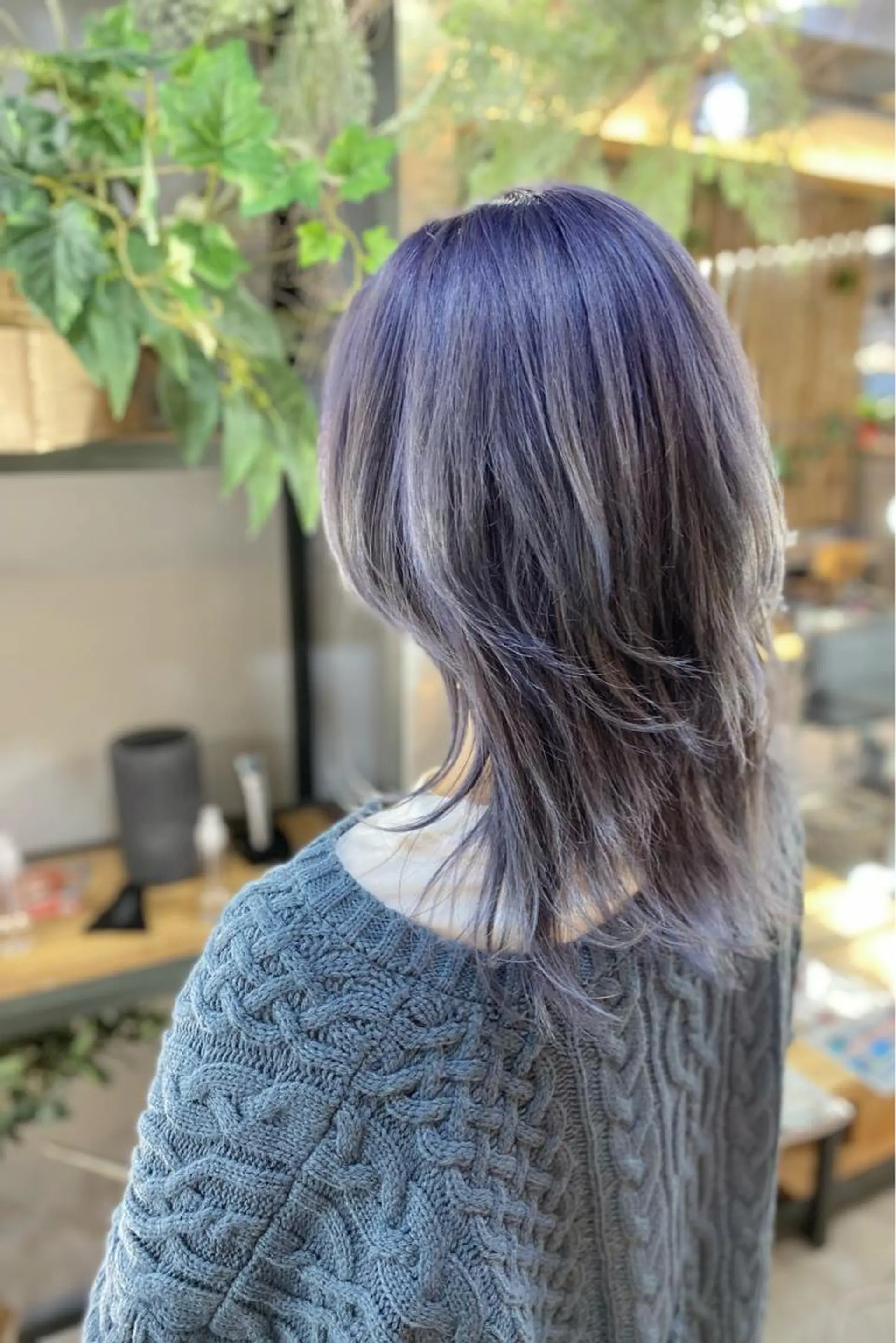 セミロング カラー 菊地 紗矢のヘアスタイル