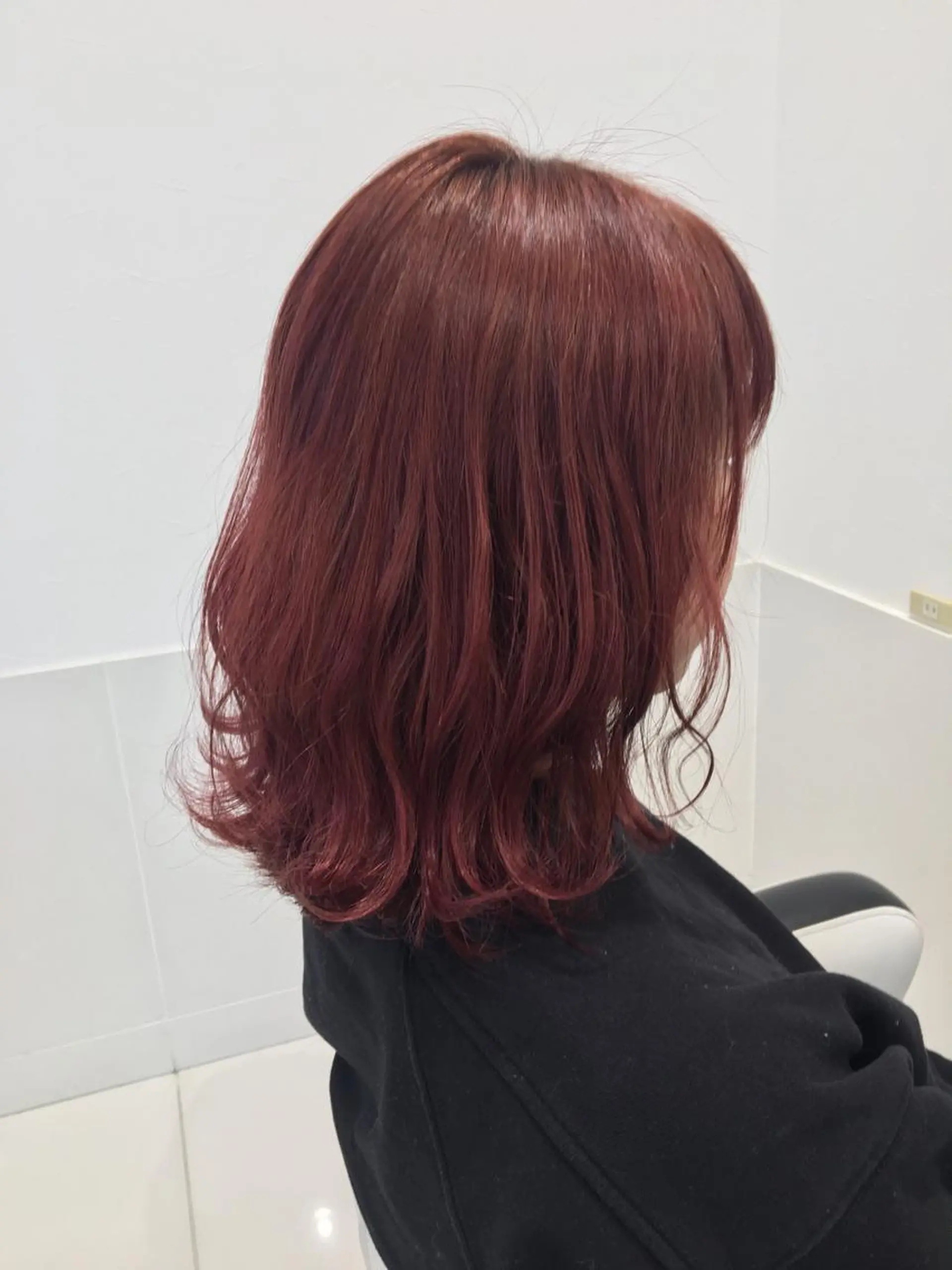 カラー レッドカラー MERu所属・MERu/高橋裕之 /レイヤー/艶カラーのヘアスタイル
