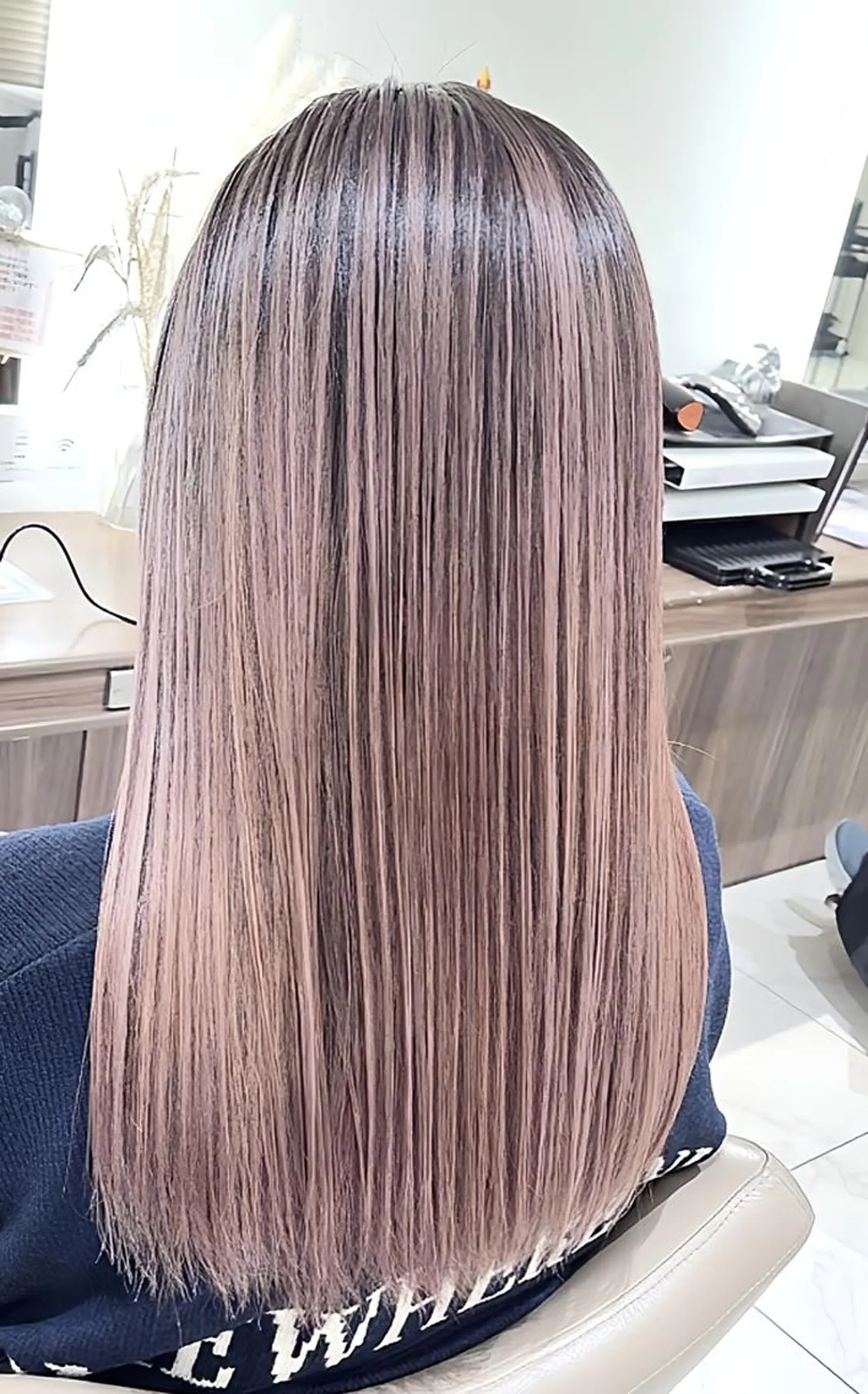 カラー セミロング 髪質改善 ヘアカラー トリートメント 髪質改善/縮毛矯正 /カラー/篠塚菜々子のヘアスタイル