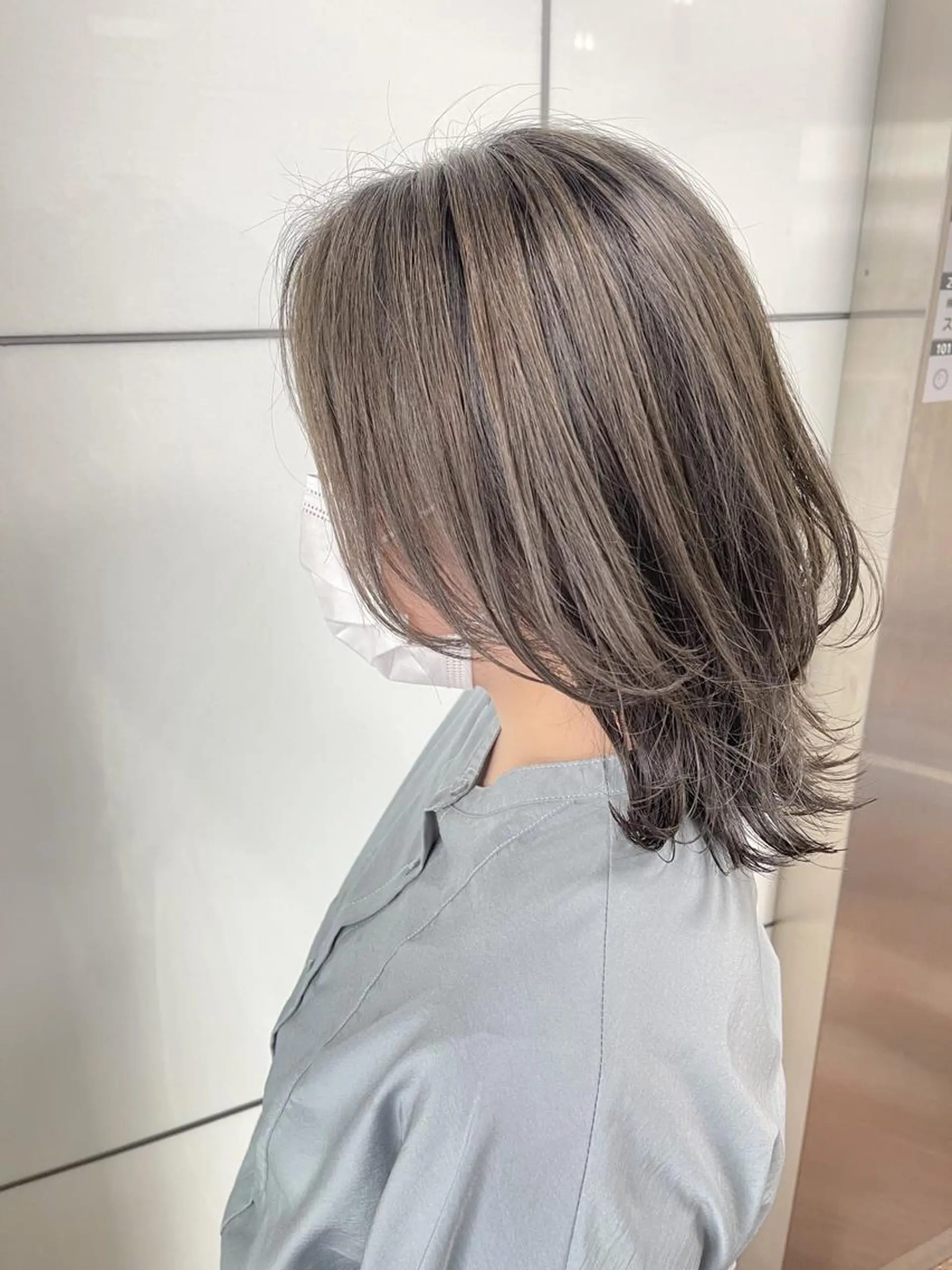 ミディアム カット ヘアカラー トリートメント シンタニナオト /梅田茶屋町のヘアスタイル