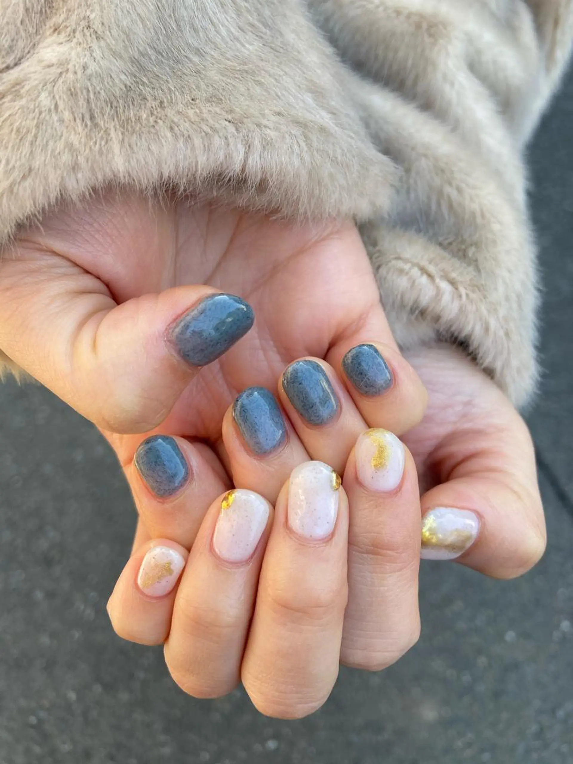 ネイル アートネイル ミラーネイル ニュアンスネイル ワンカラーネイル ホワイト . unffのネイルデザイン