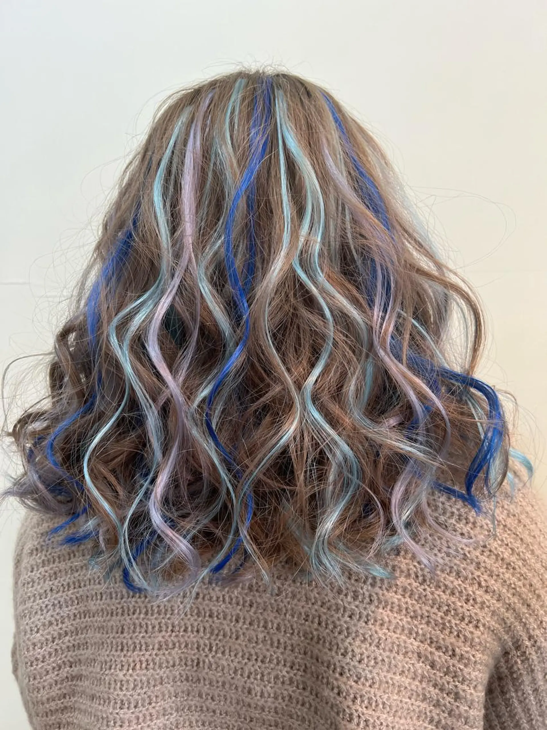 ミディアム エクステ WEST O LAND所属・WEST OLAND 安藤のヘアスタイル