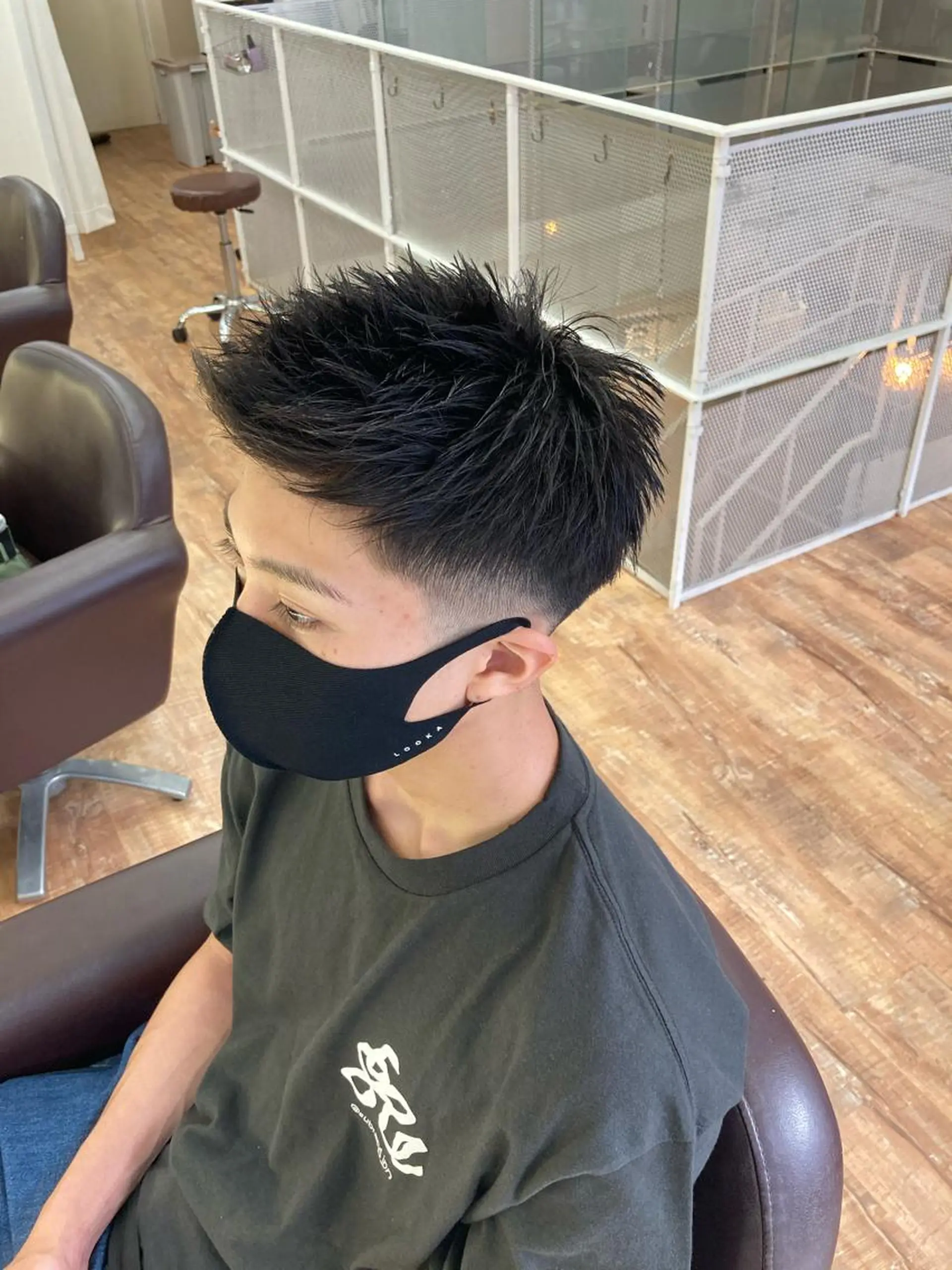 ショート メンズ フェードカット モヒカン メンズ特化 TAKUYAのヘアスタイル