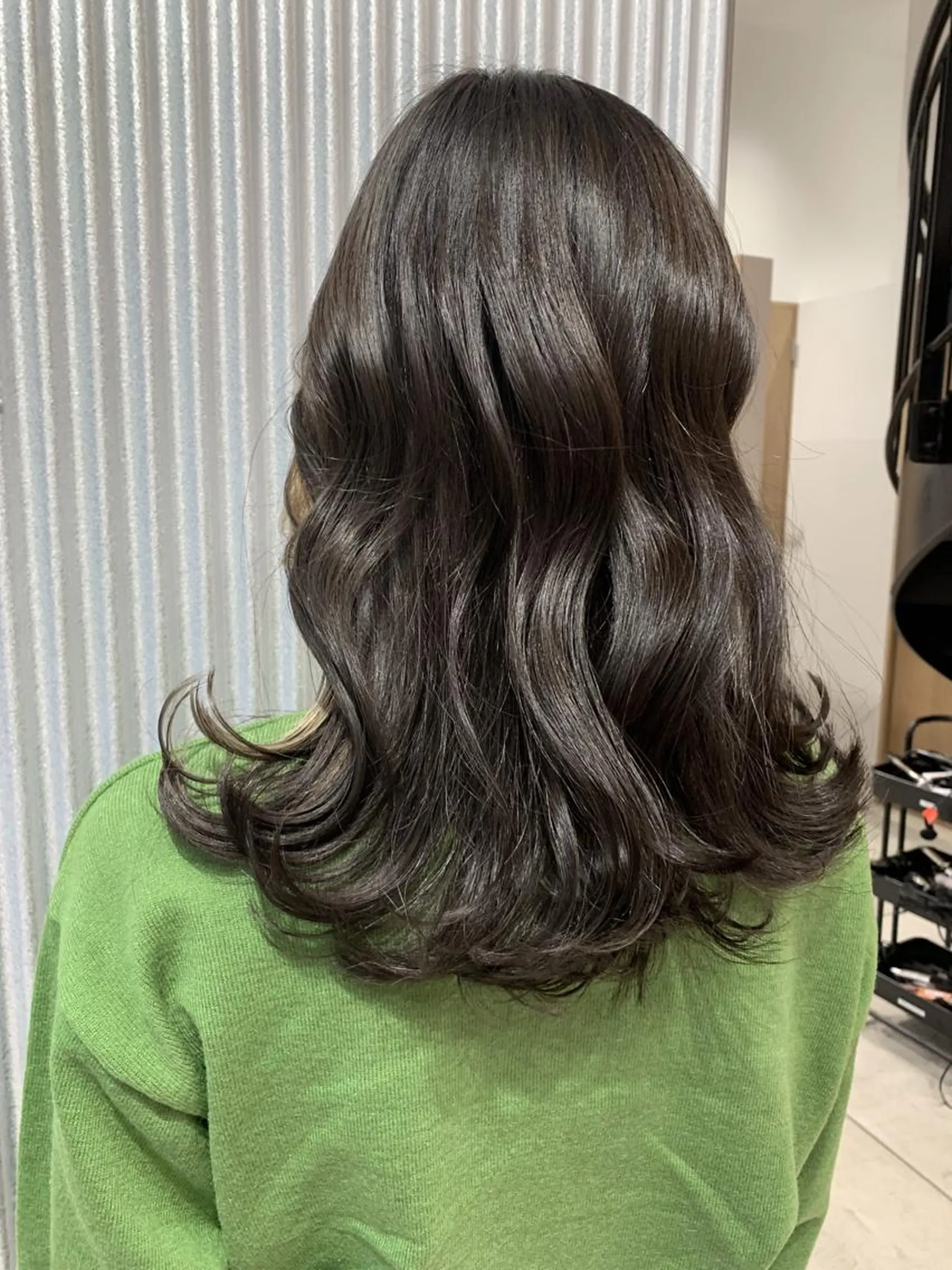 ミディアム カラー ヘアアレンジ カット ヘアカラー トリートメント yuka .のヘアスタイル