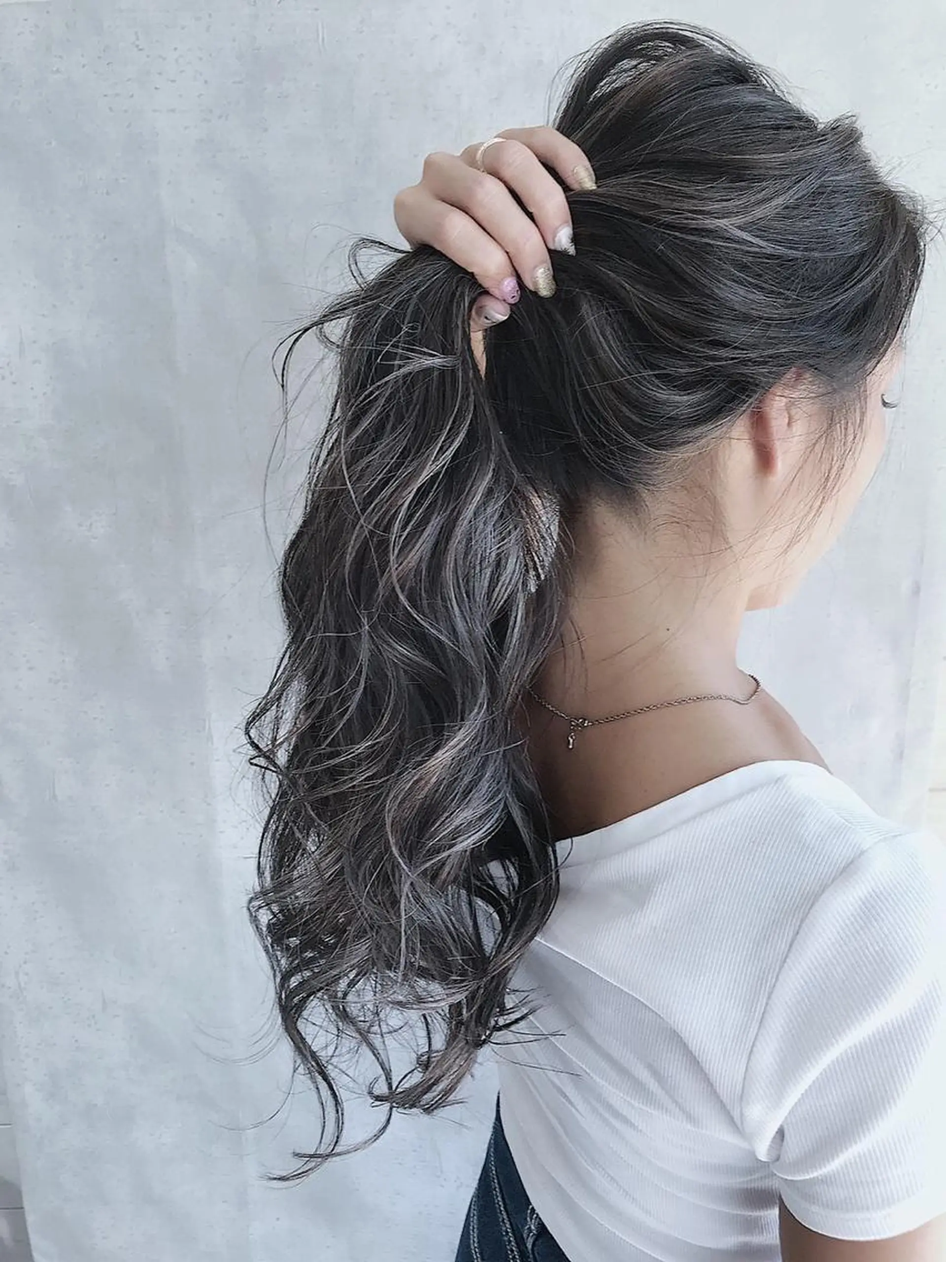 ロング ハイライト _WHITE上本町店所属・_WHITE上本町 代表のヘアスタイル