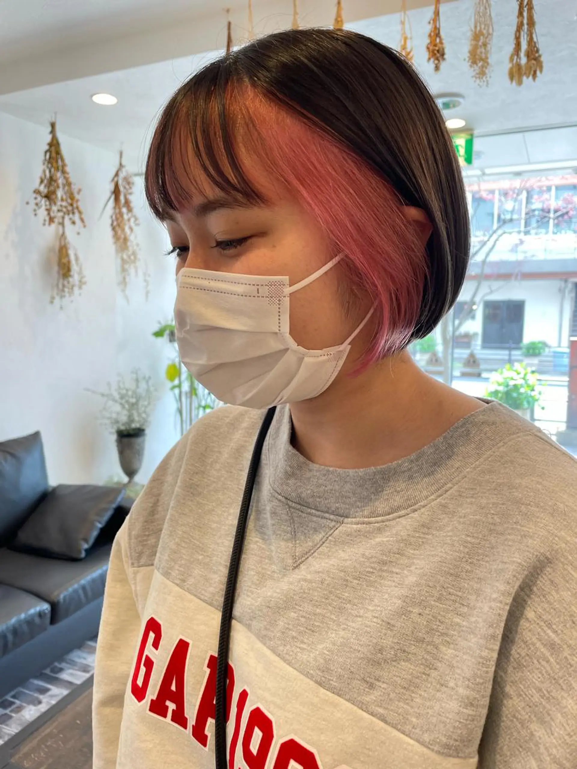 ショート カラー ミストバング  フェイスフレーミング ピンクカラー ヘアカラー m ā l o.🌷 サカモトマイコのヘアスタイル