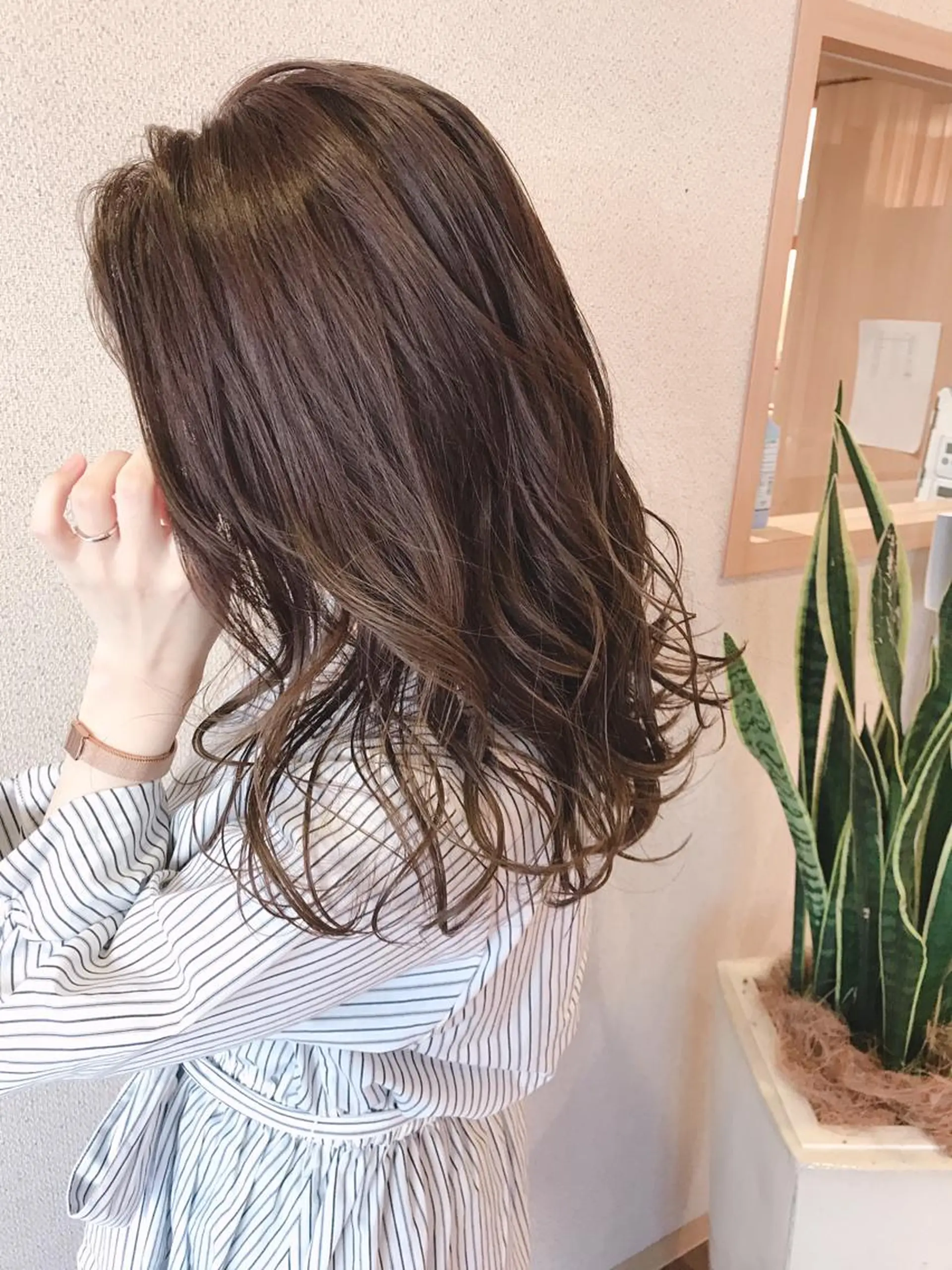 セミロング 舟橋 瑞稀のヘアスタイル