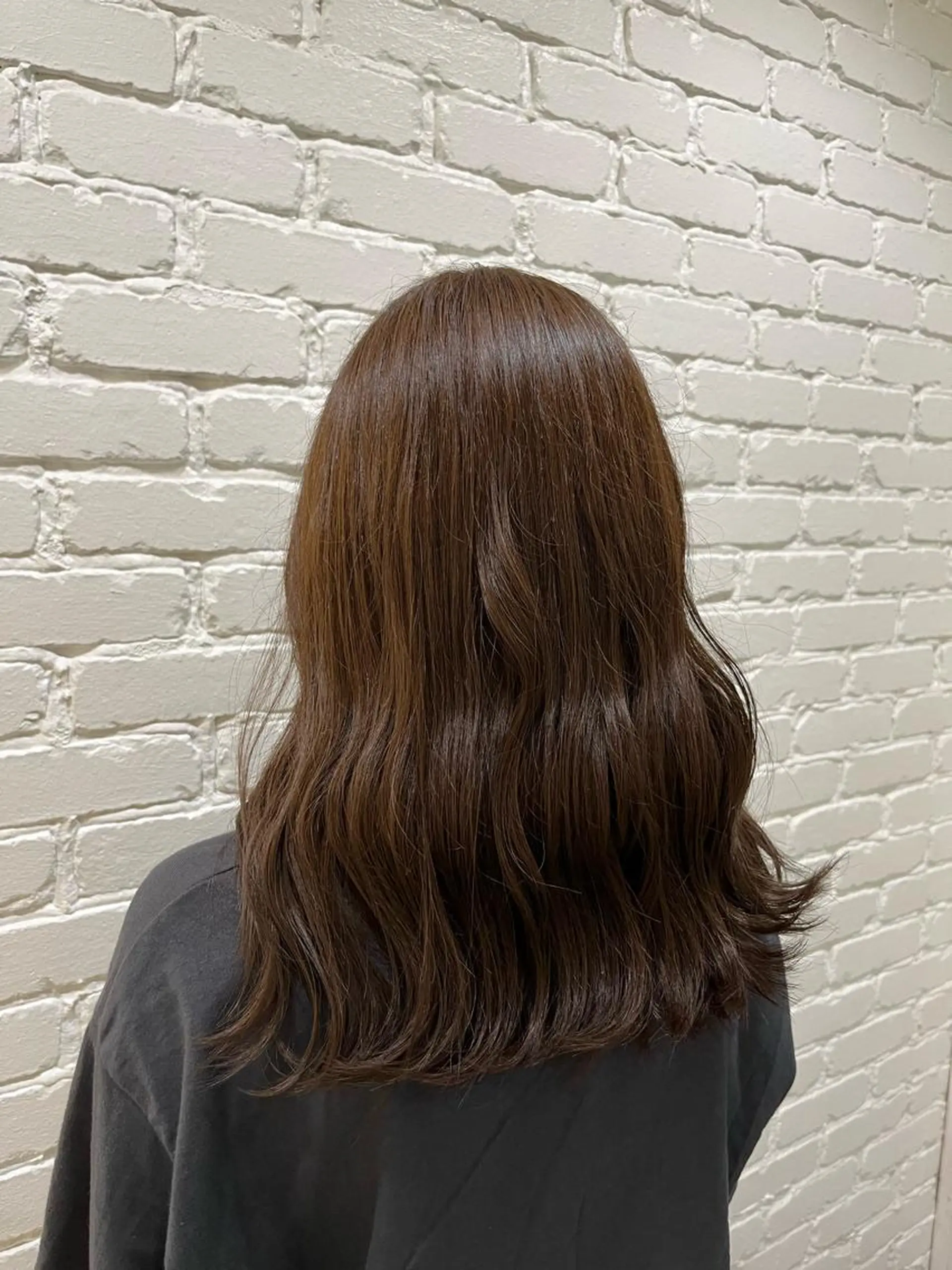 カラー vancouncil春日井所属・山岡 春のヘアスタイル