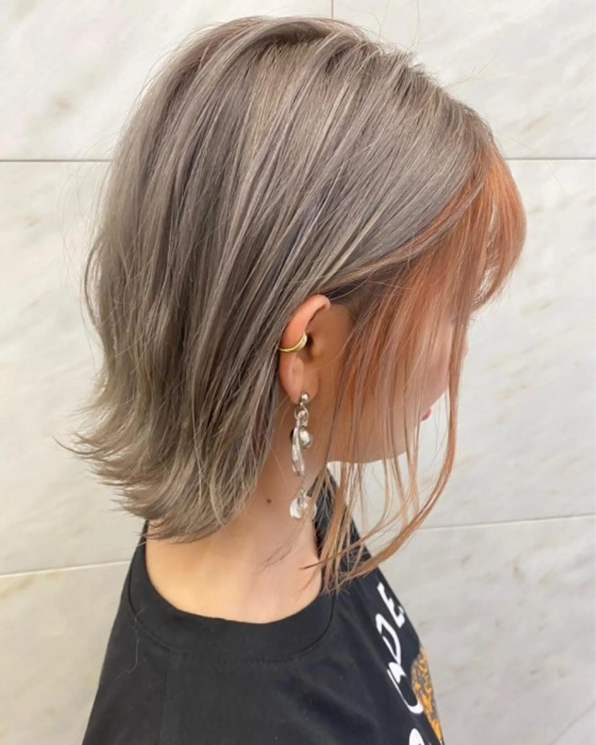 ショート カラー パーマ ハイライトカラー ハイトーンカラー イルミナカラー インナーカラー ボブ newi grande 横浜店のヘアスタイル