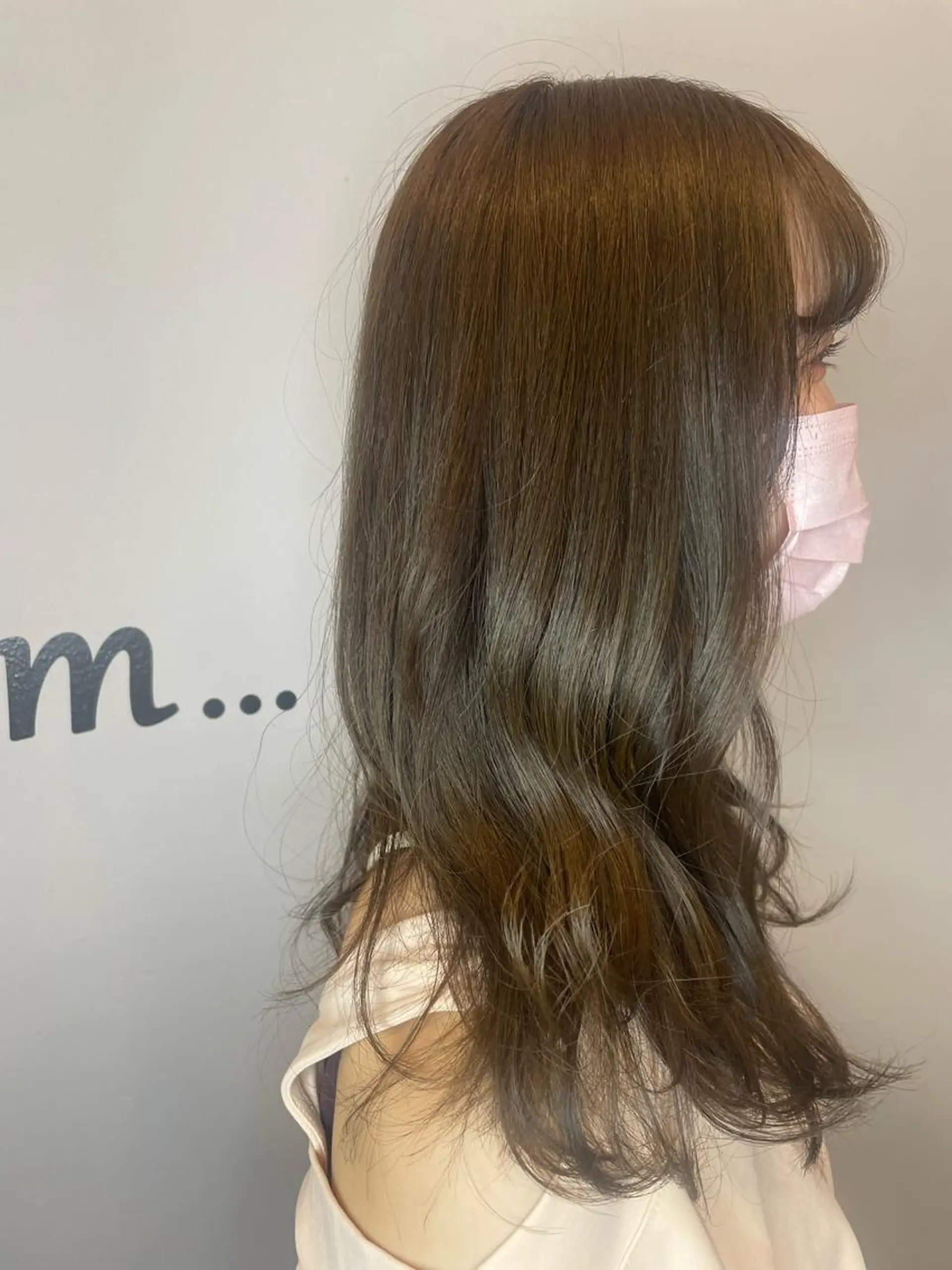 セミロング 🩵YUKO🩵 from...✂️のヘアスタイル