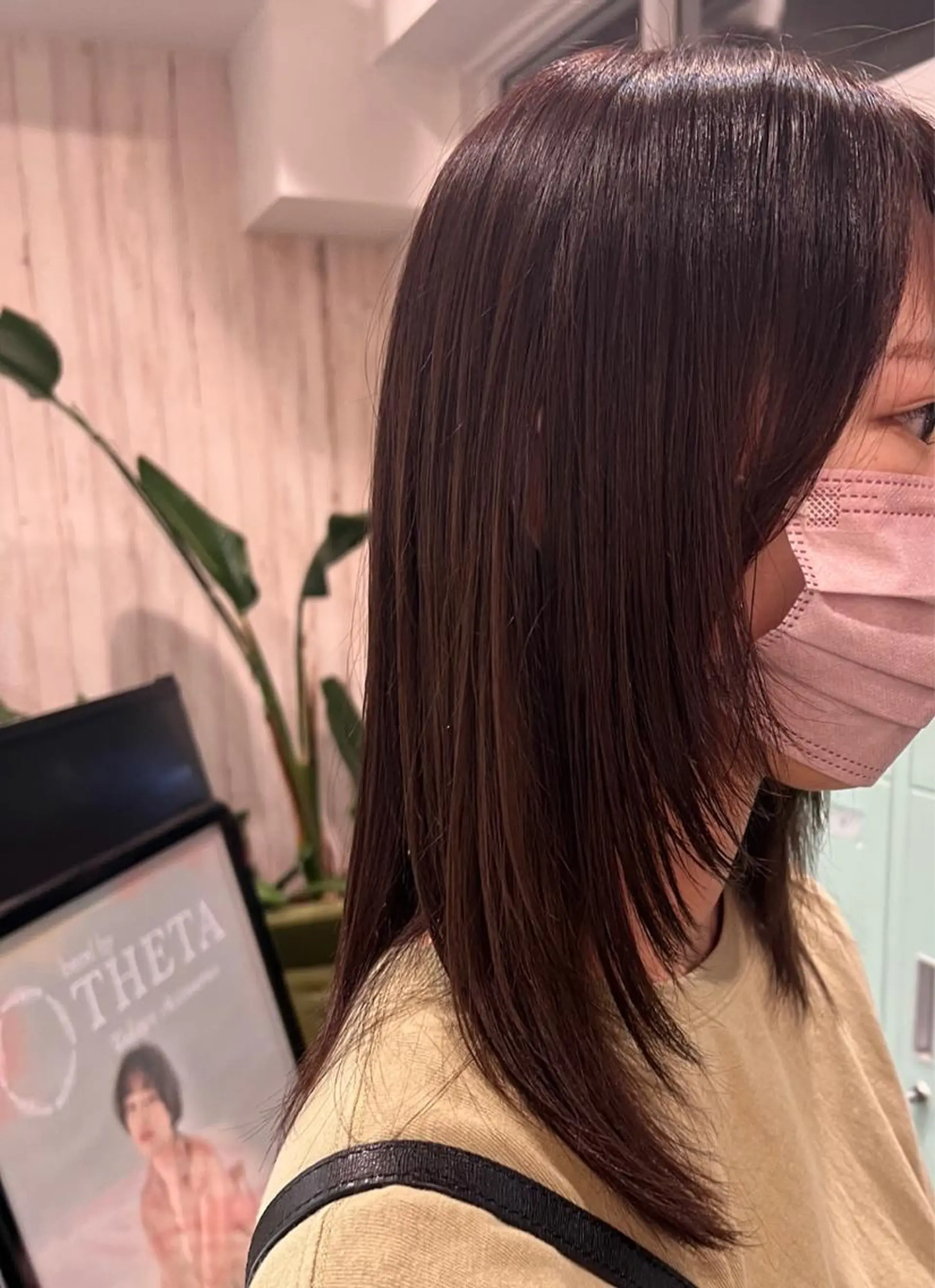 ミディアム 山崎 和花のヘアスタイル