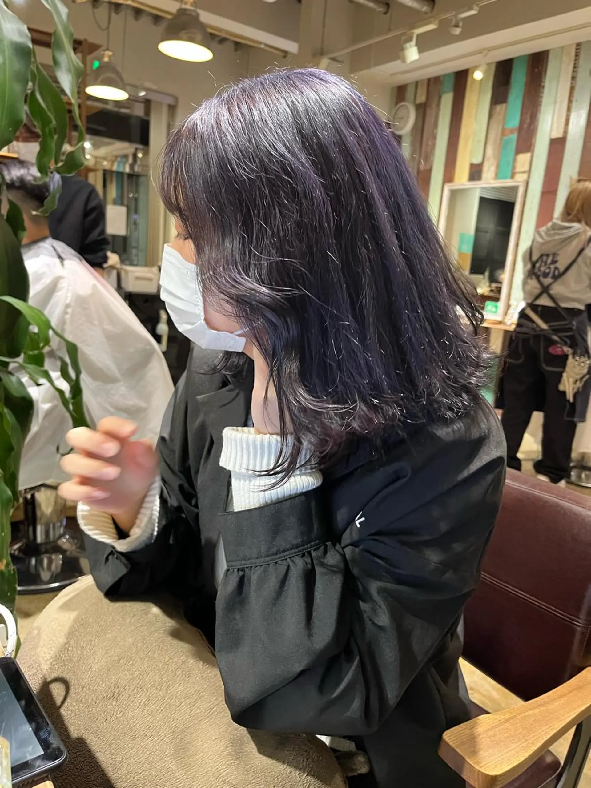 カラー ブリーチ ラベンダーカラー カット ヘアカラー こまつばらみお/レイ ヤー/ダブルカラーのヘアスタイル