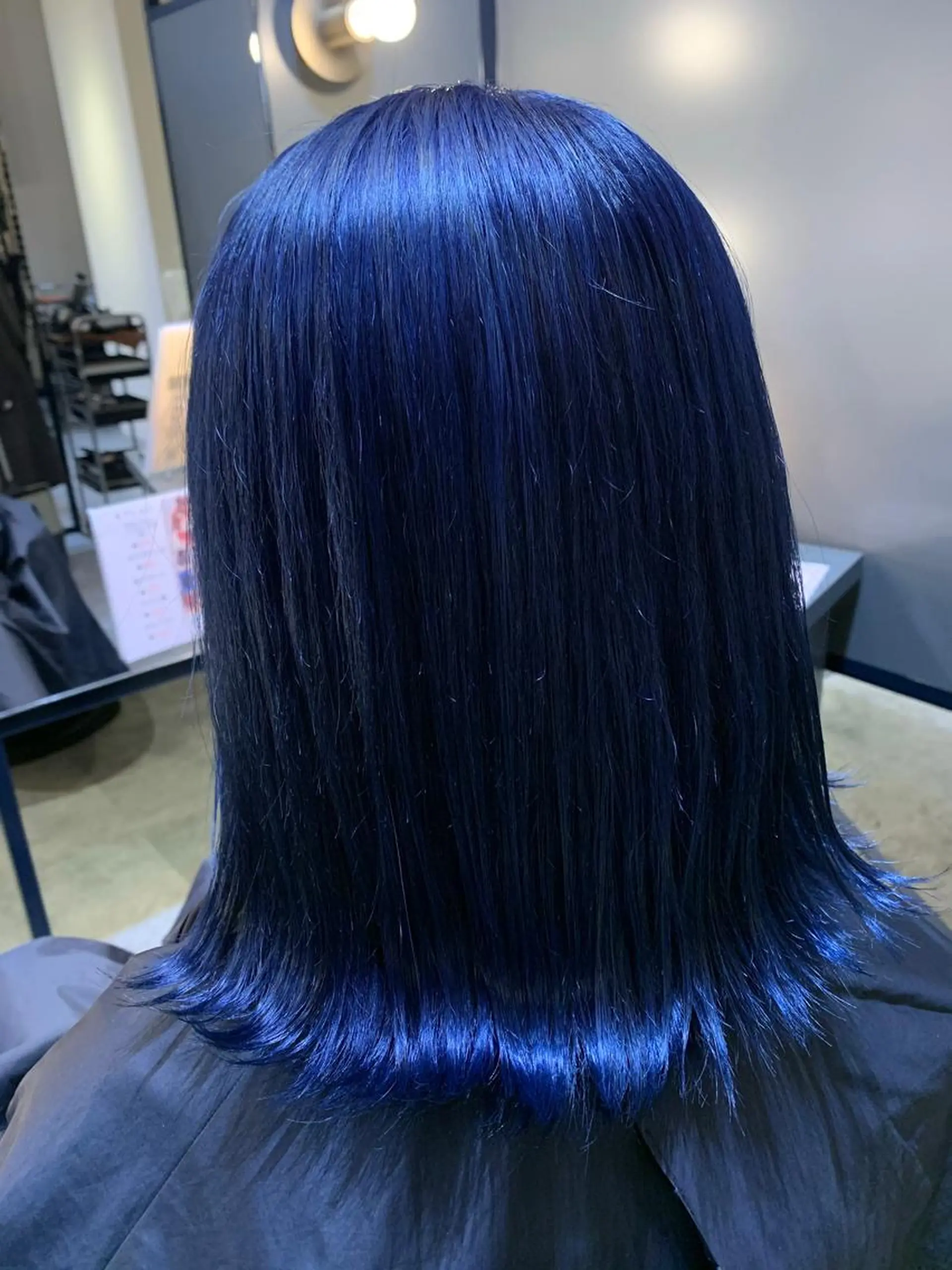 ミディアム 横山 菜摘のヘアスタイル