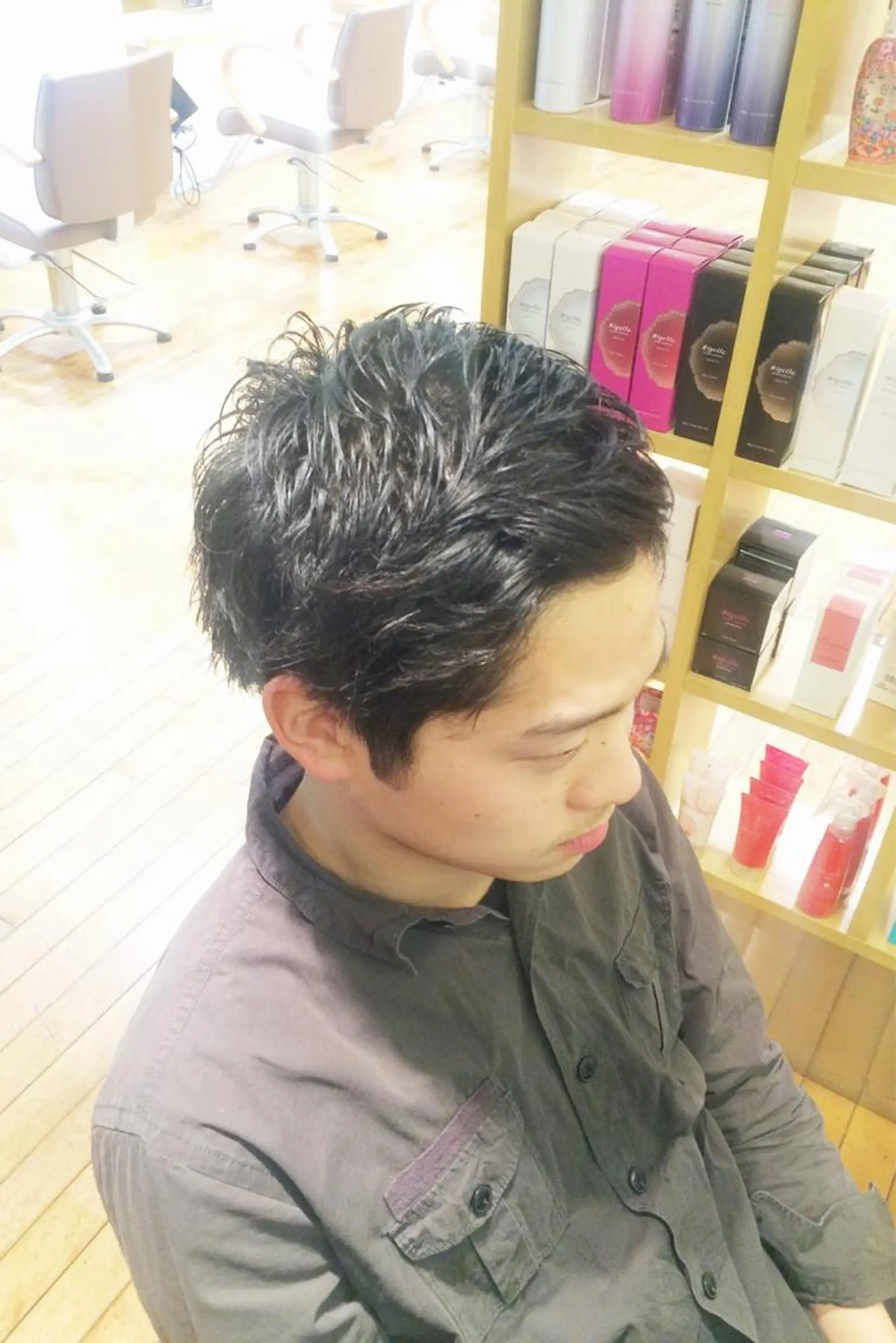 ショート メンズ 内田 芽依子のヘアスタイル