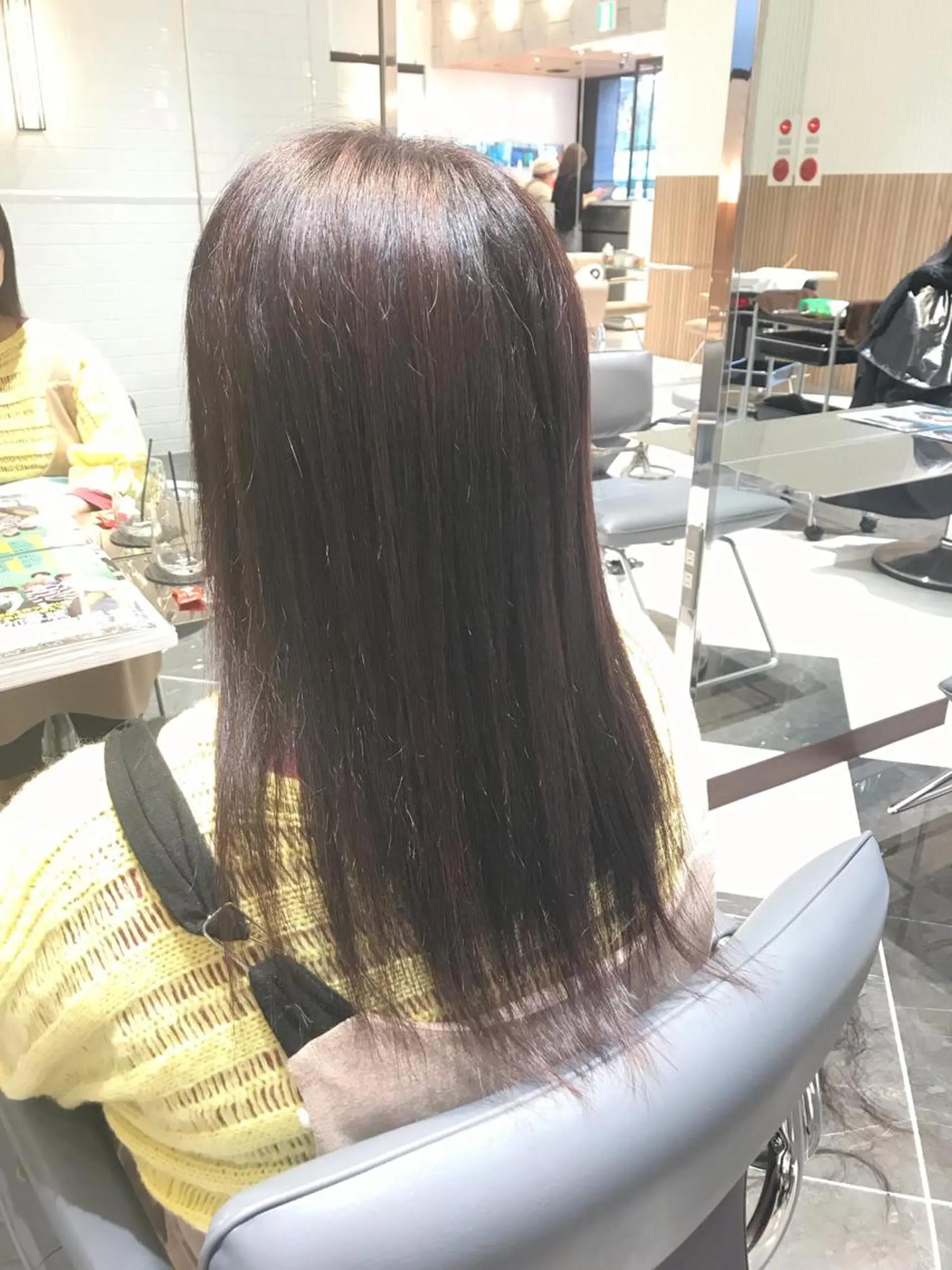 ロング カラー パーマ 谷合 貴志のヘアスタイル