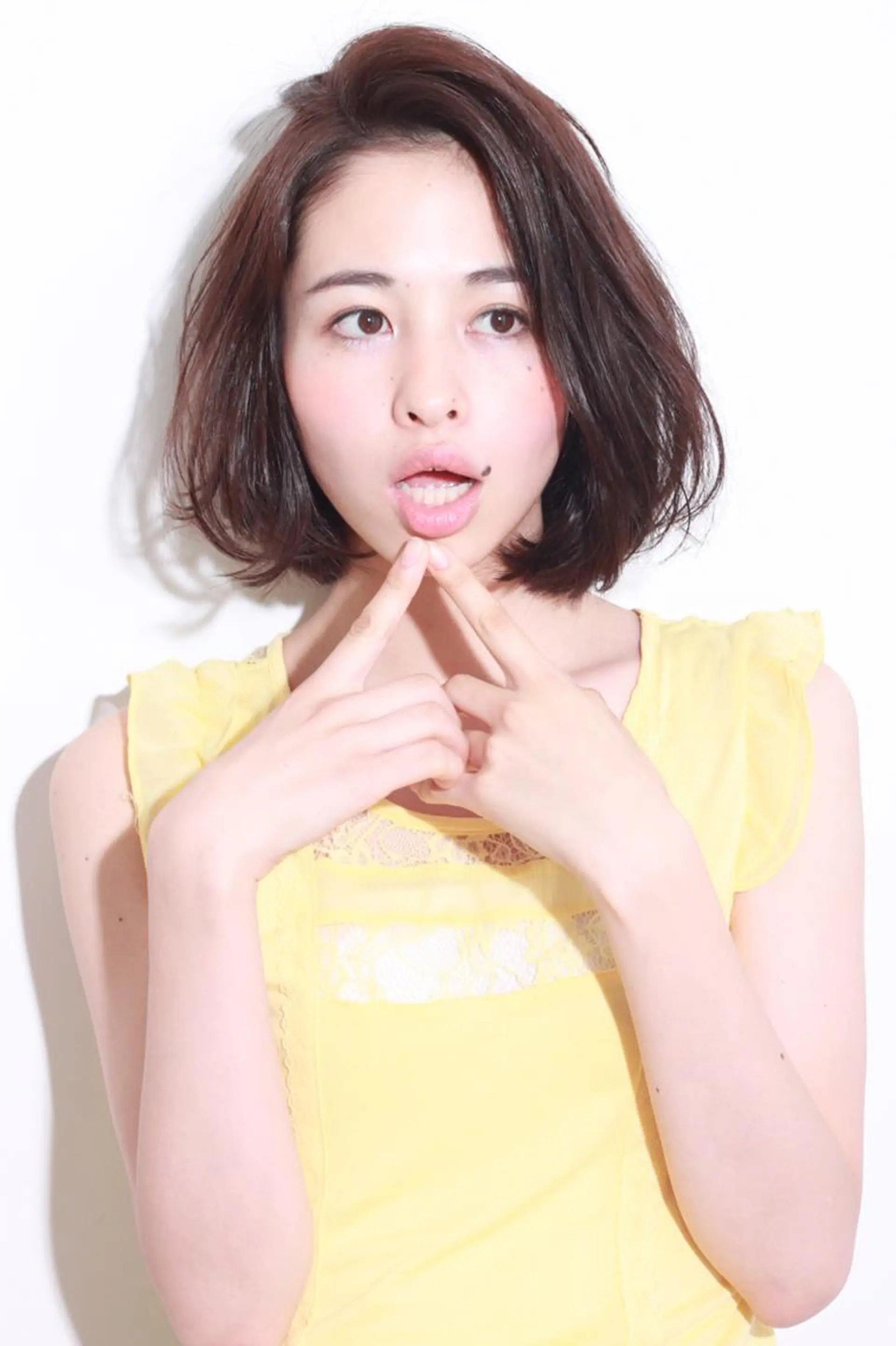 ミディアム カラー パーマ 透明感カラー 小顔カット ✨hair make flencia✂️✨のヘアスタイル