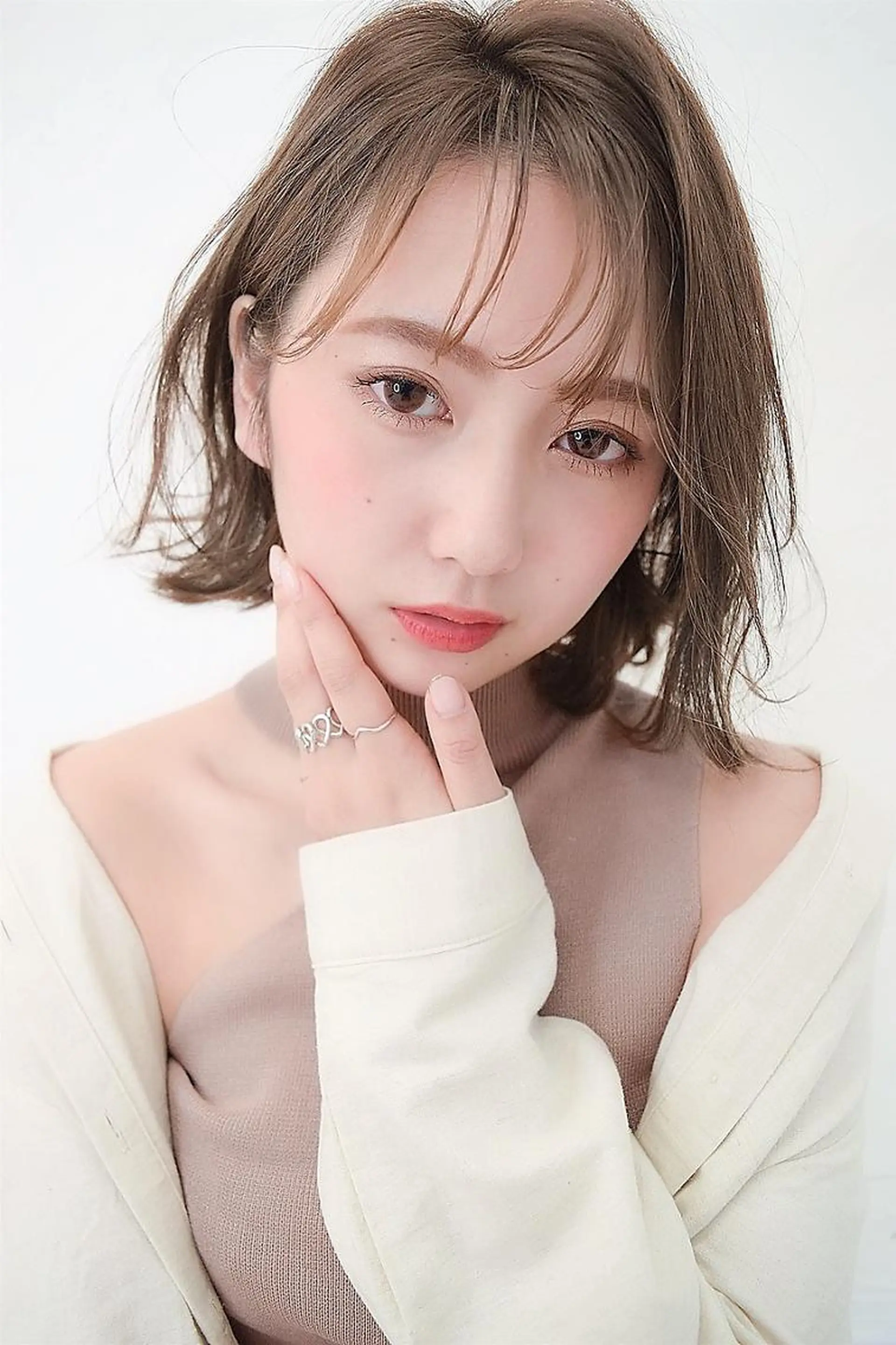 ミディアム ANGELICA 吉川智昭のヘアスタイル