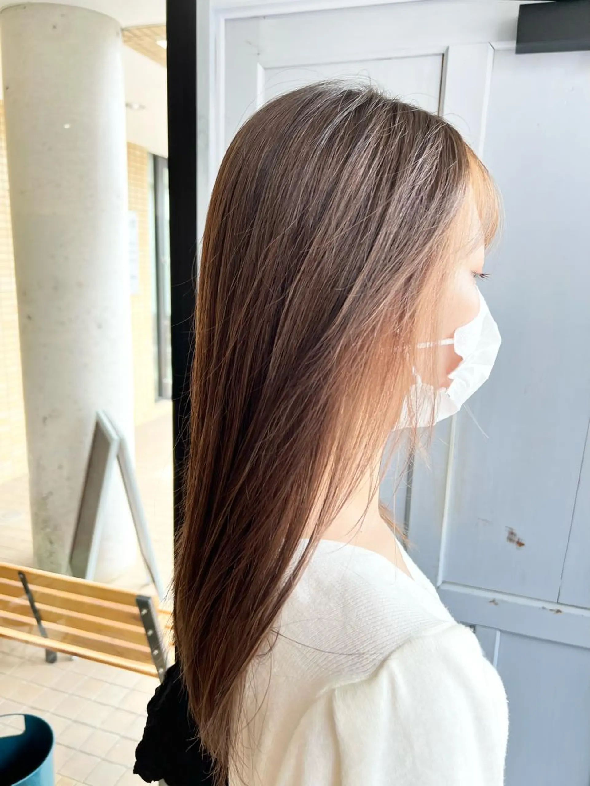 ロング ヘアカラー 堀 望美のヘアスタイル