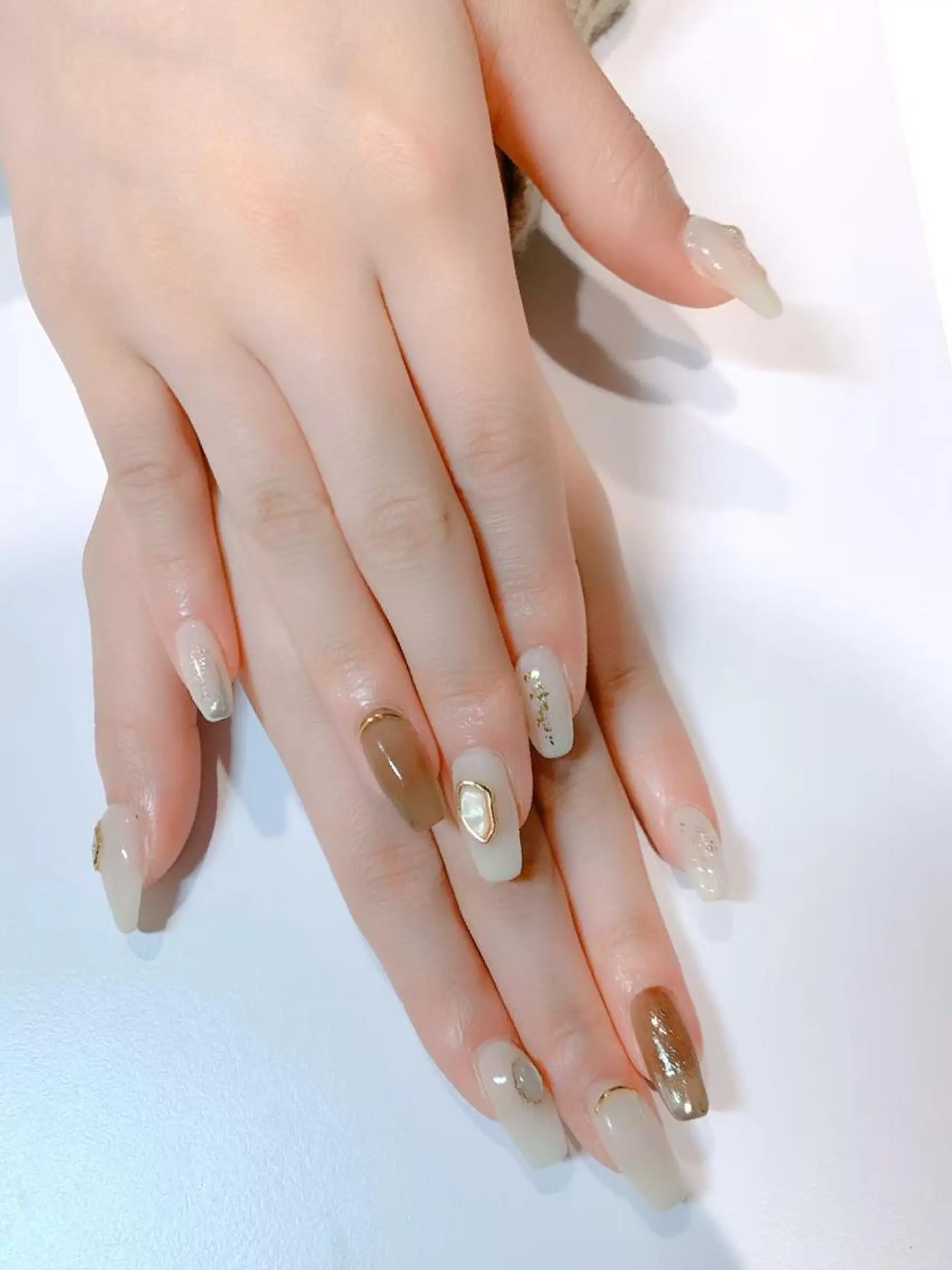 ネイル ハンドネイル 京都レイヤーカット/ 縮毛矯正/羽柴りくのヘアスタイル