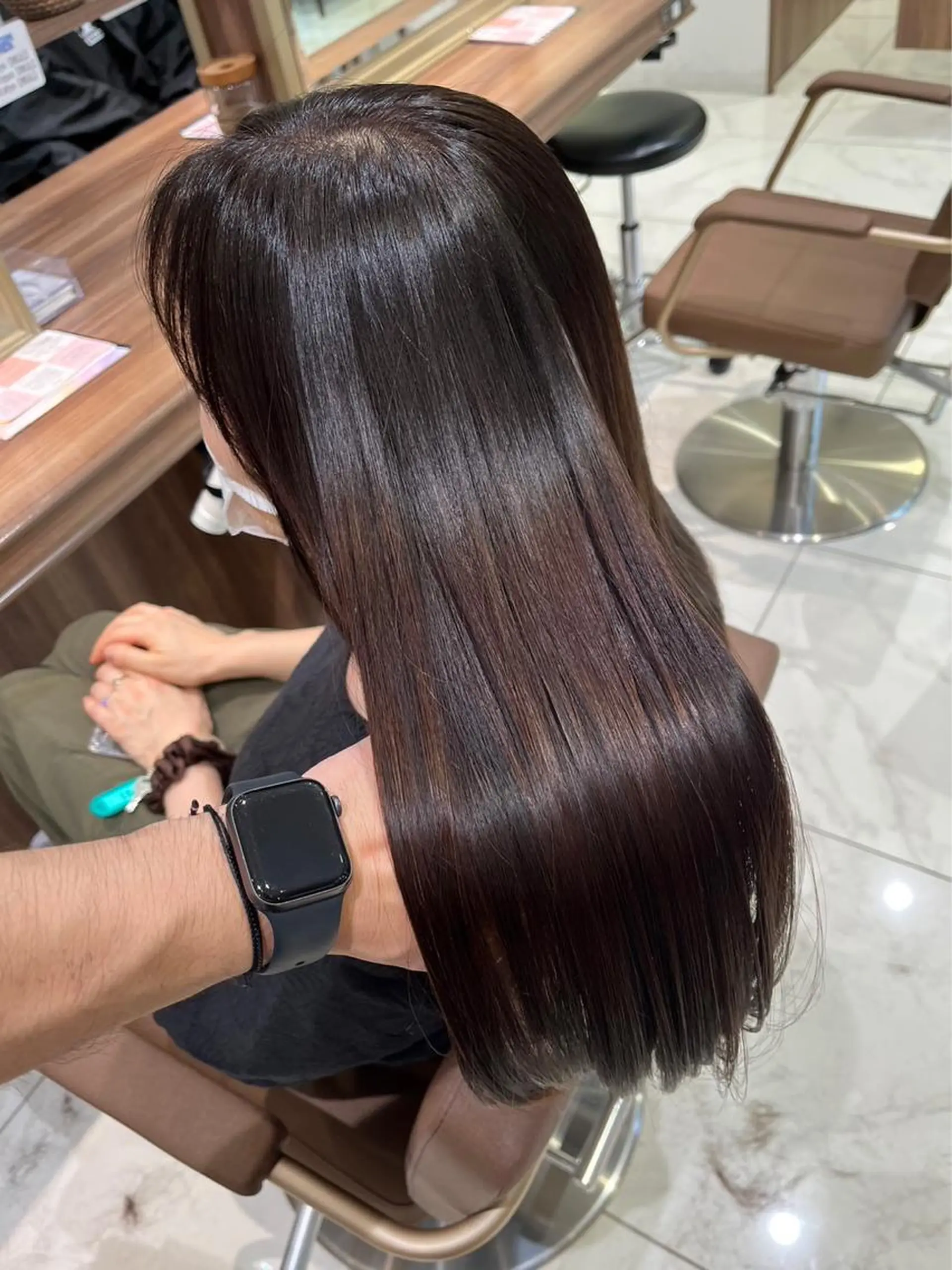 カラー 🌟縮毛矯正/髪質改 善🌟赤嶺智偉のヘアスタイル