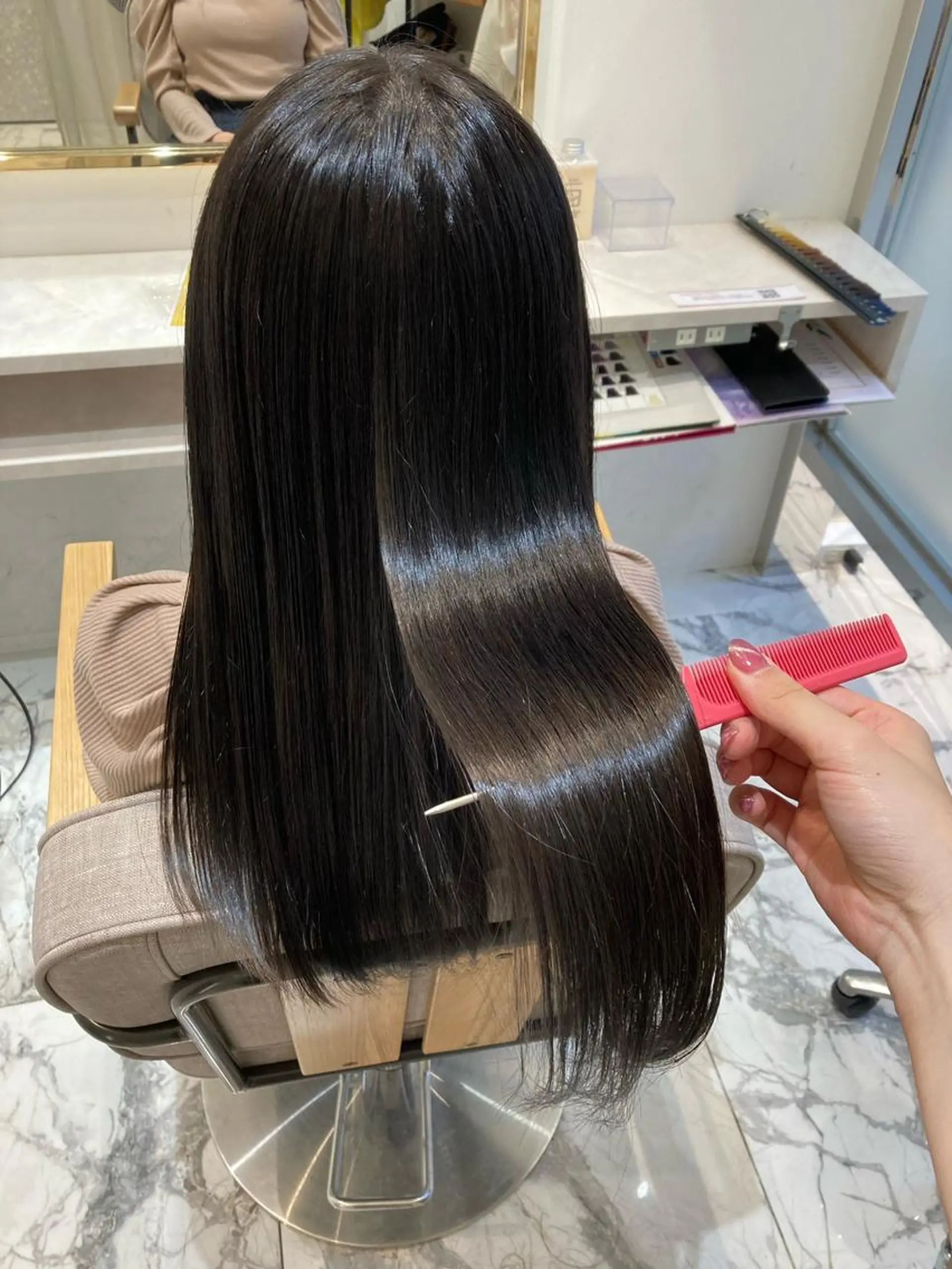 ロング ヘアカラー トリートメント LEVIJU hair  矢野岬のヘアスタイル