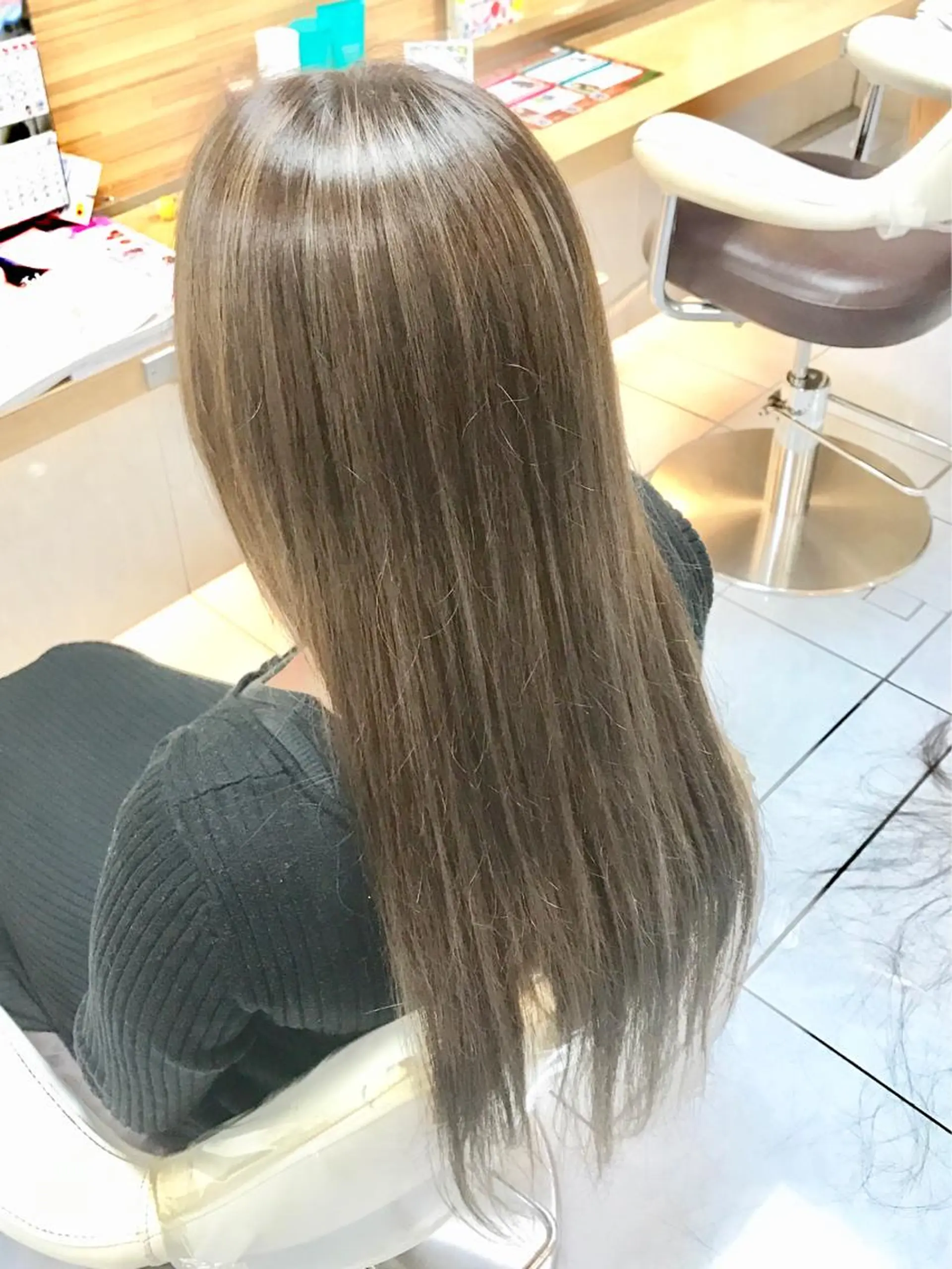 ロング カラー ブリーチ グレージュ ハイライトカラー ブリーチなしカラー ハイライト 縮毛/レイヤー 韓国/橋口のヘアスタイル