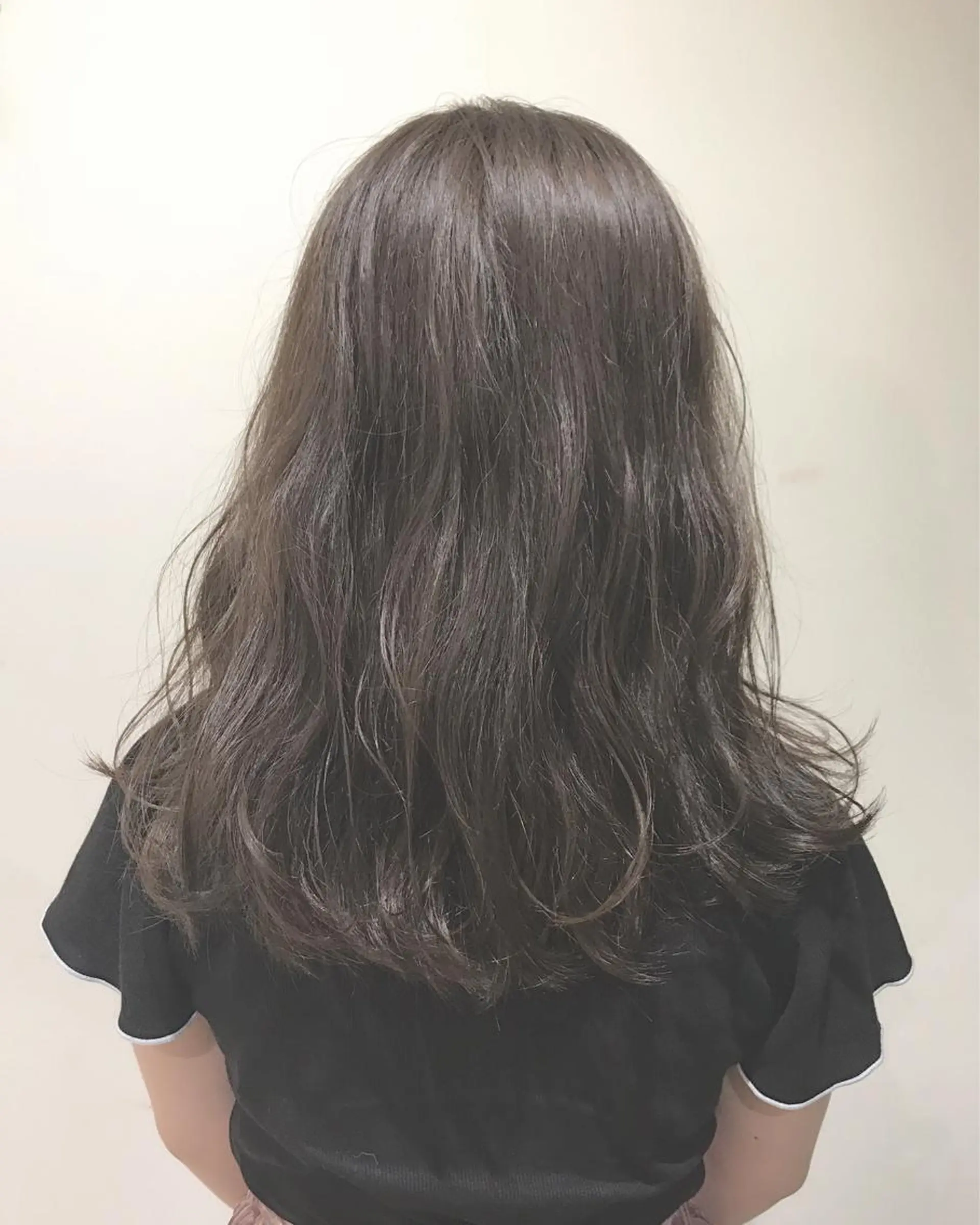 セミロング カラー ヘアアレンジ 髪質改善period.所属・いしかわまい🎀 髪質改善特価サロンのヘアスタイル