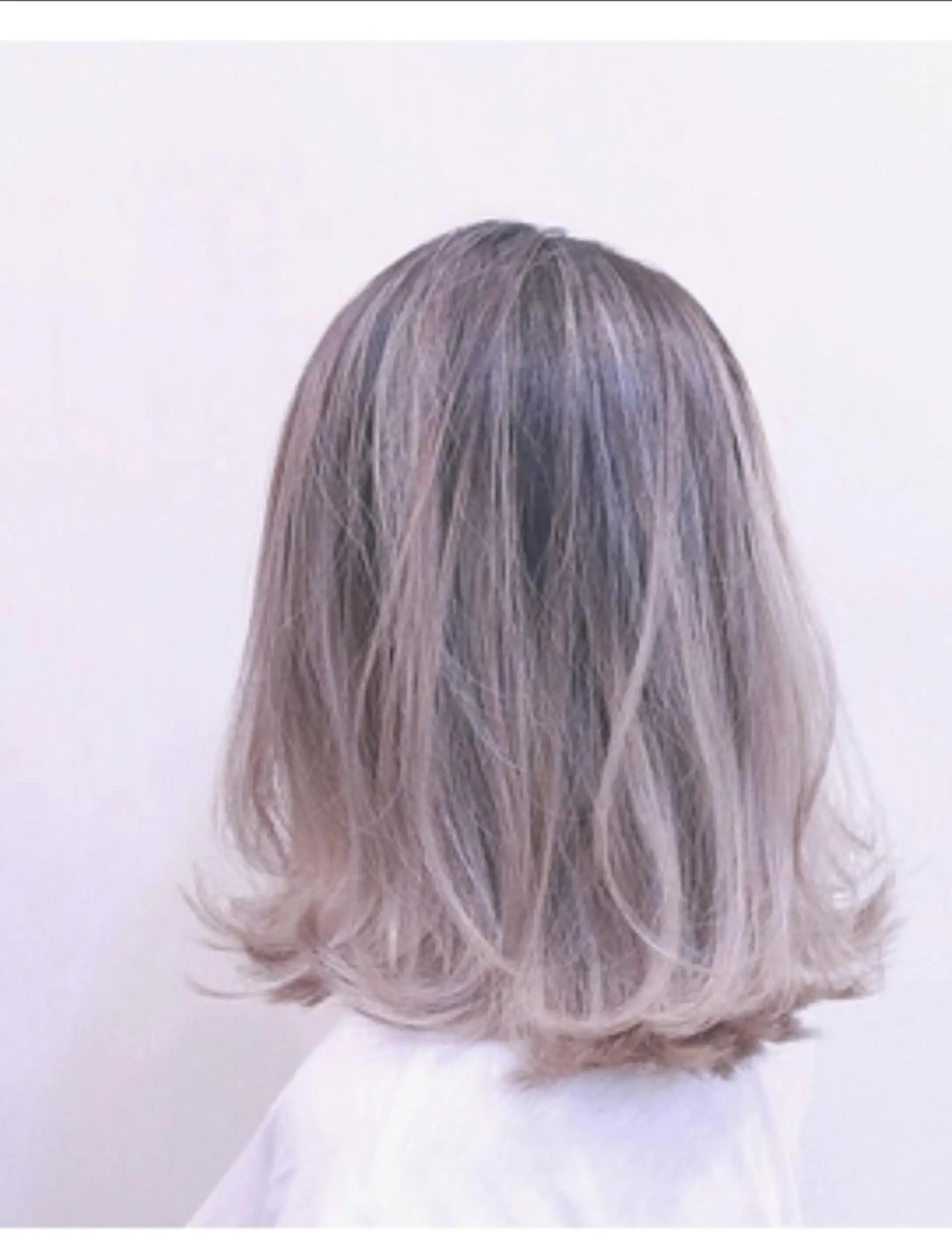 ミディアム カラー LUXBE UNITED所属・🌷RIE 🌷のヘアスタイル