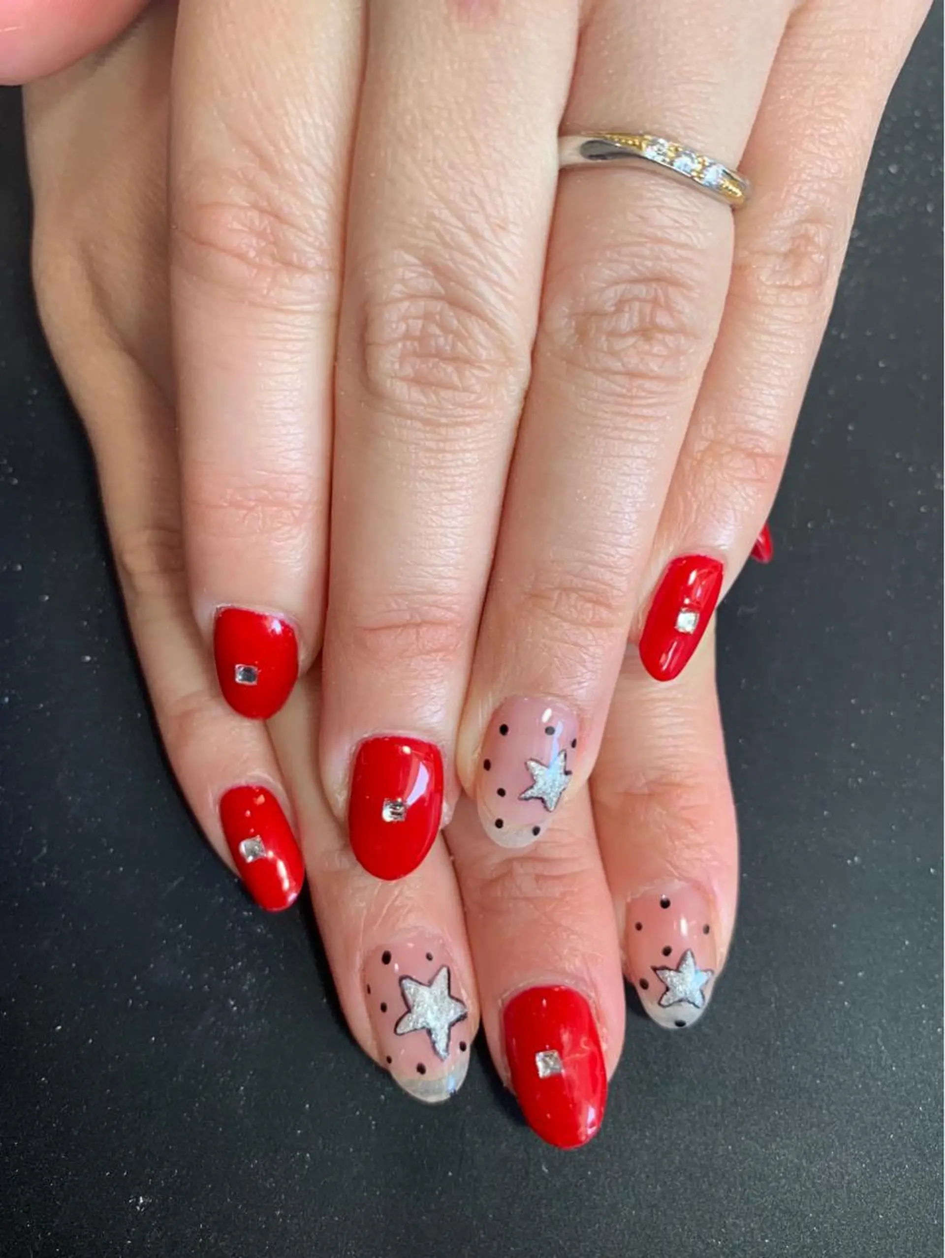 ネイル マルサンカクシカク所属・○△□ 守口市のネイルデザイン