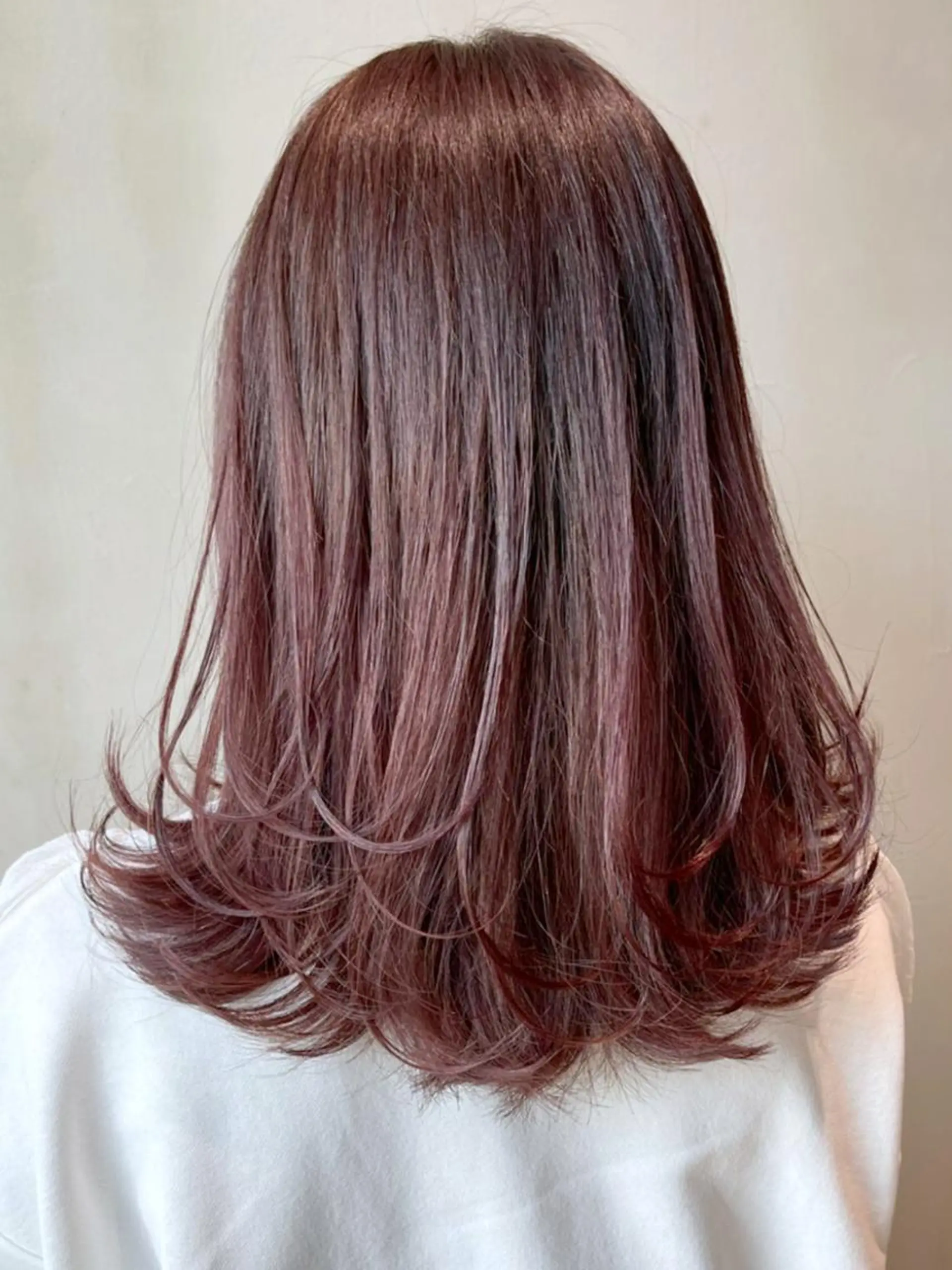 ミディアム カラー ヘアアレンジ パーマ ベージュカラー カシス カシスベージュ ITbyALBUM 八王子店のヘアスタイル