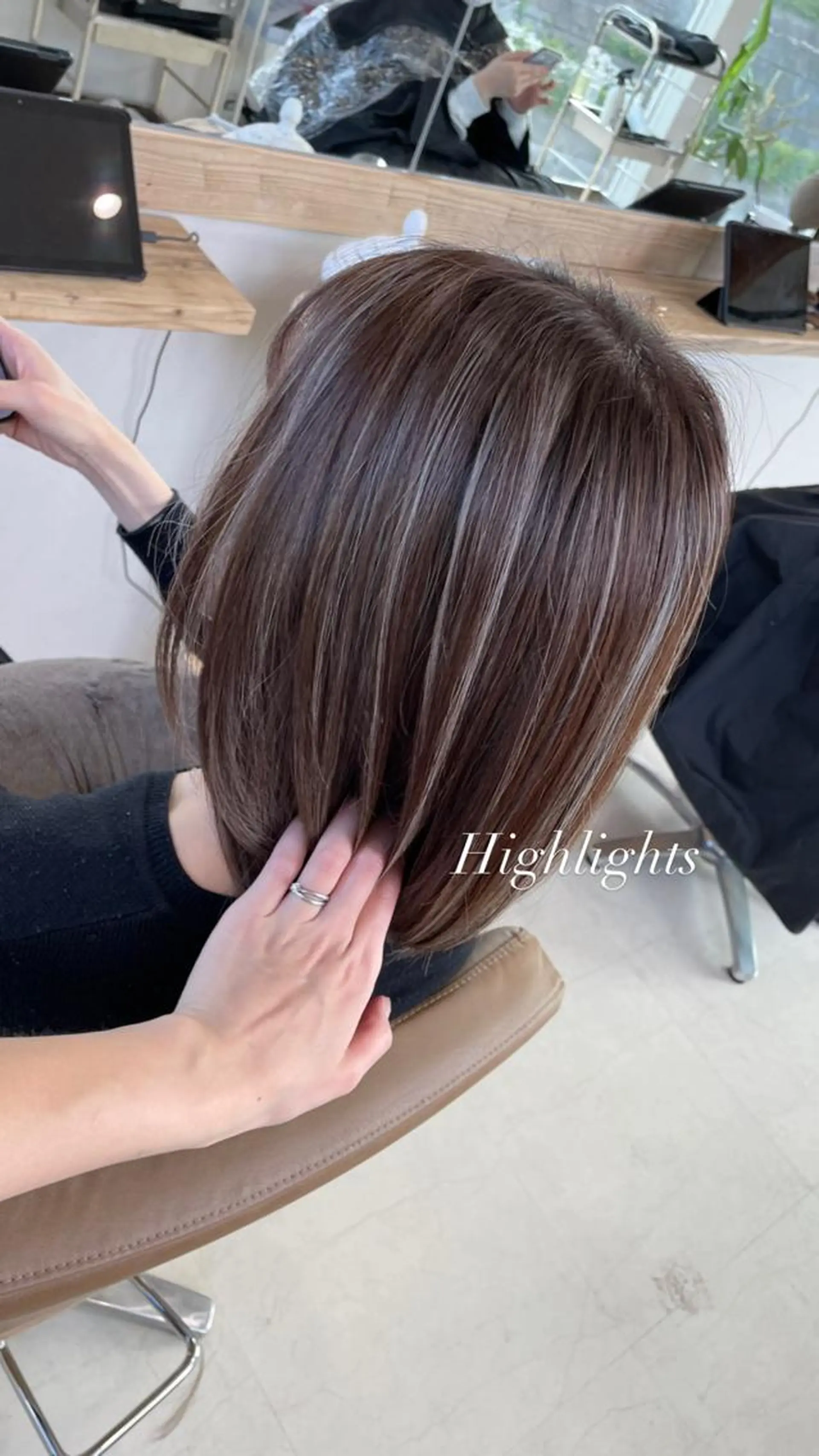 ミディアム ヘアカラー アルーナビューティデザイン所属・鈴木 妃帆未のヘアスタイル