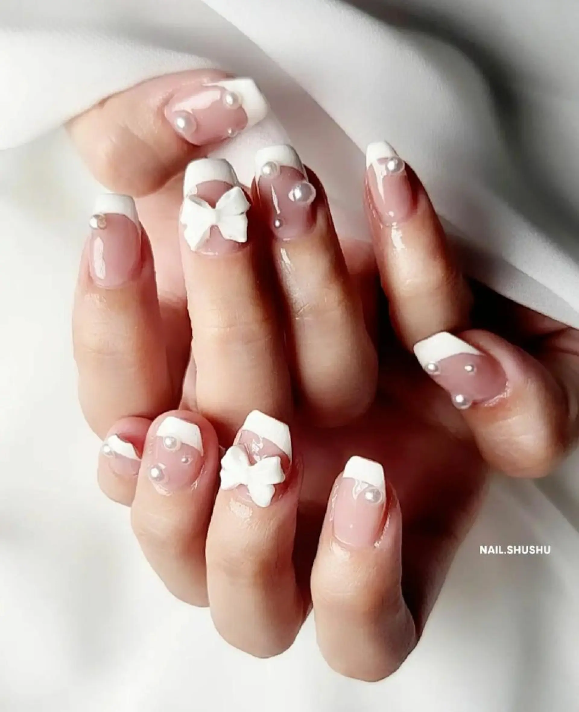 ネイル 持ち込み ニュアンスネイル ワンカラーネイル シンプルネイル 春ネイル 3dパーツ/流行り 👧shushu❤️のネイルデザイン