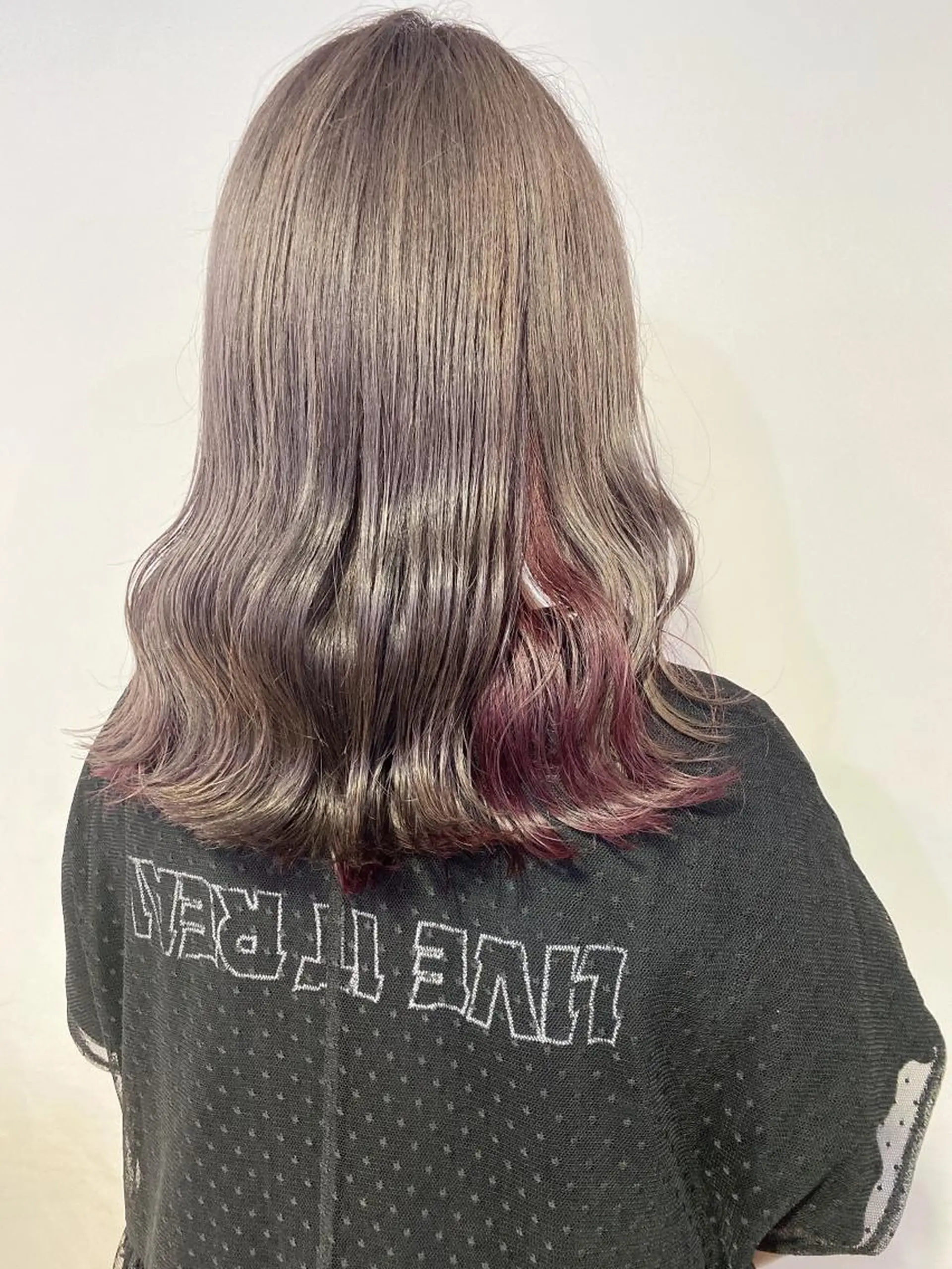 ミディアム カラー ヘアアレンジ ヘアカラー 切りっぱなしボブ/ デザインカラー店長のヘアスタイル