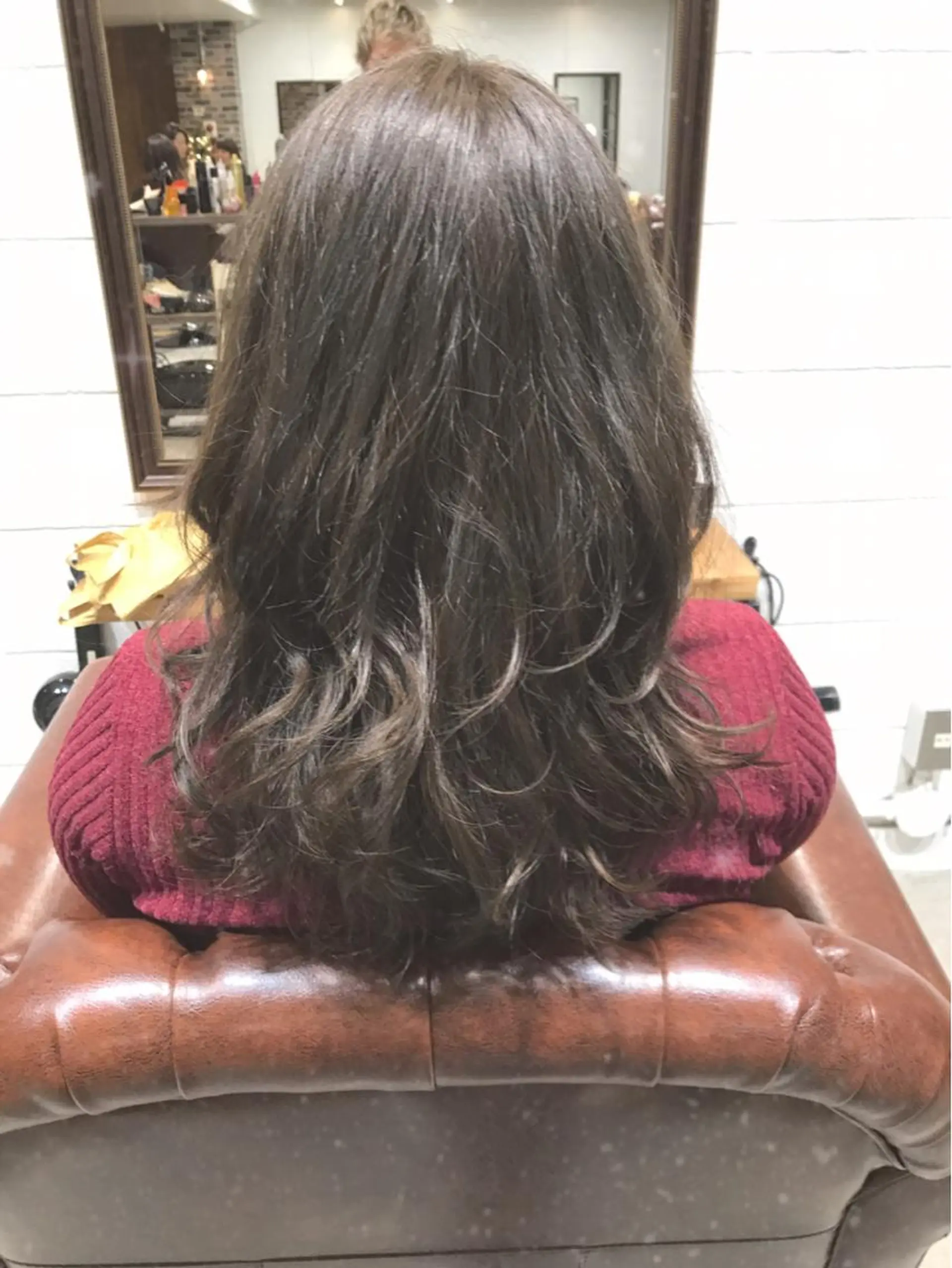 ロング カラー ブリーチ ブルーカラー ブルージュ ブリーチなしカラー 外国人風カラー ヘアカラー トリートメント ⭐️ハイクオリティ カラー杉本雄志⭐️のヘアスタイル