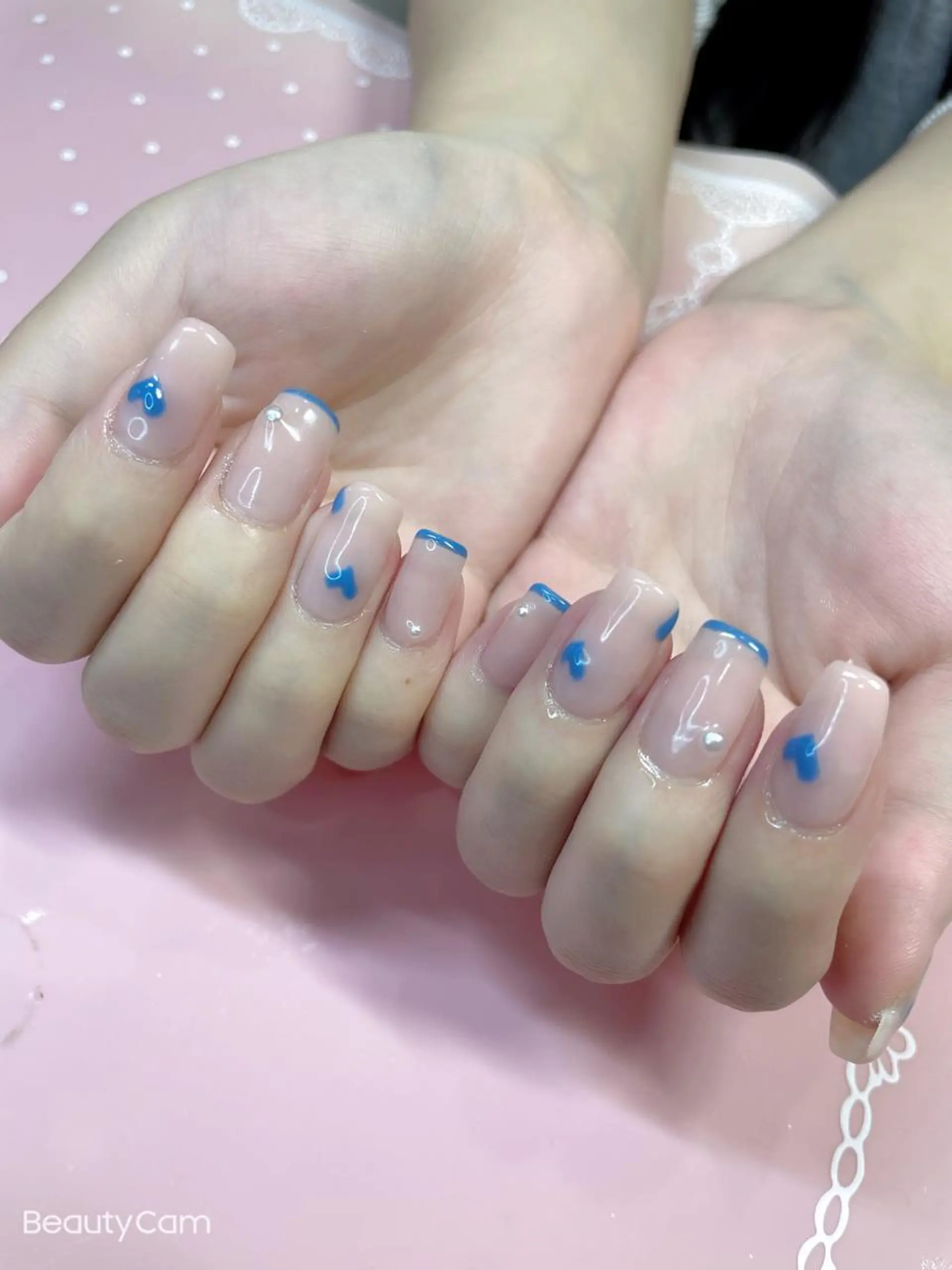 ショート ネイル フレンチネイル 《LB》ラブリエ Nail&eyeのマツエク・マツパデザイン