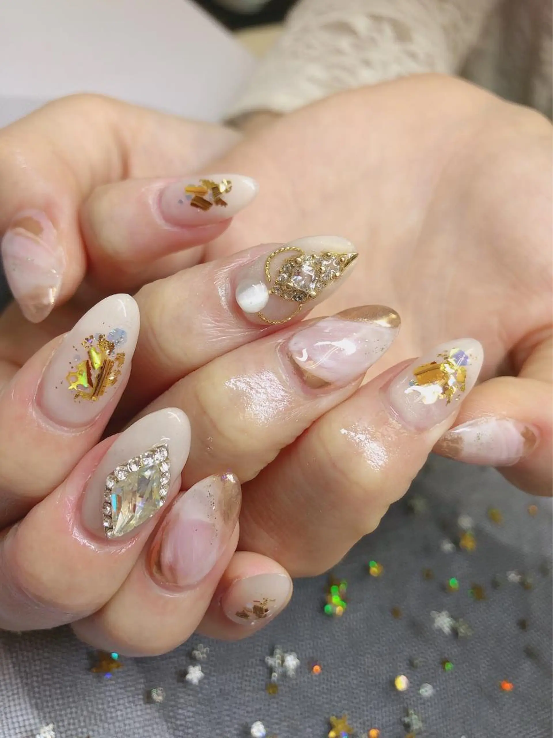 ネイル Flowerネイルサロン所属・. yukiのネイルデザイン