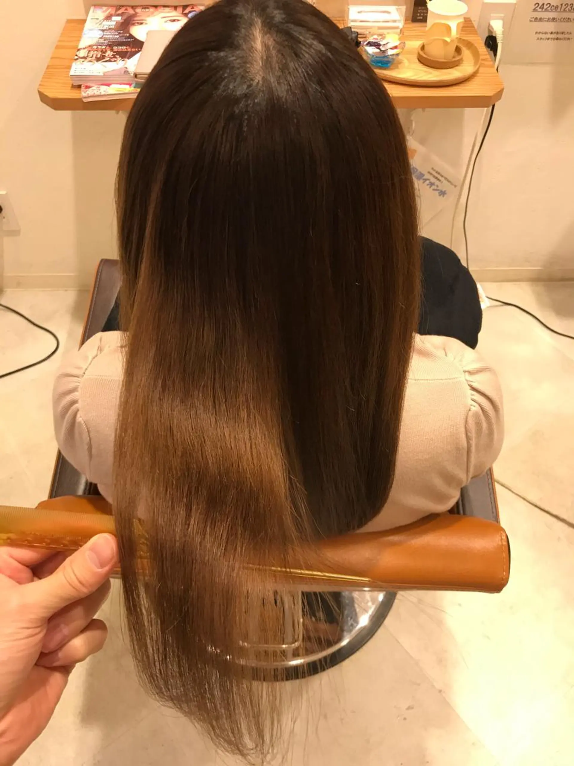 ロング TELA HAIR 幕張本郷所属・TELA HAIR 幕張本郷店　千尋のヘアスタイル