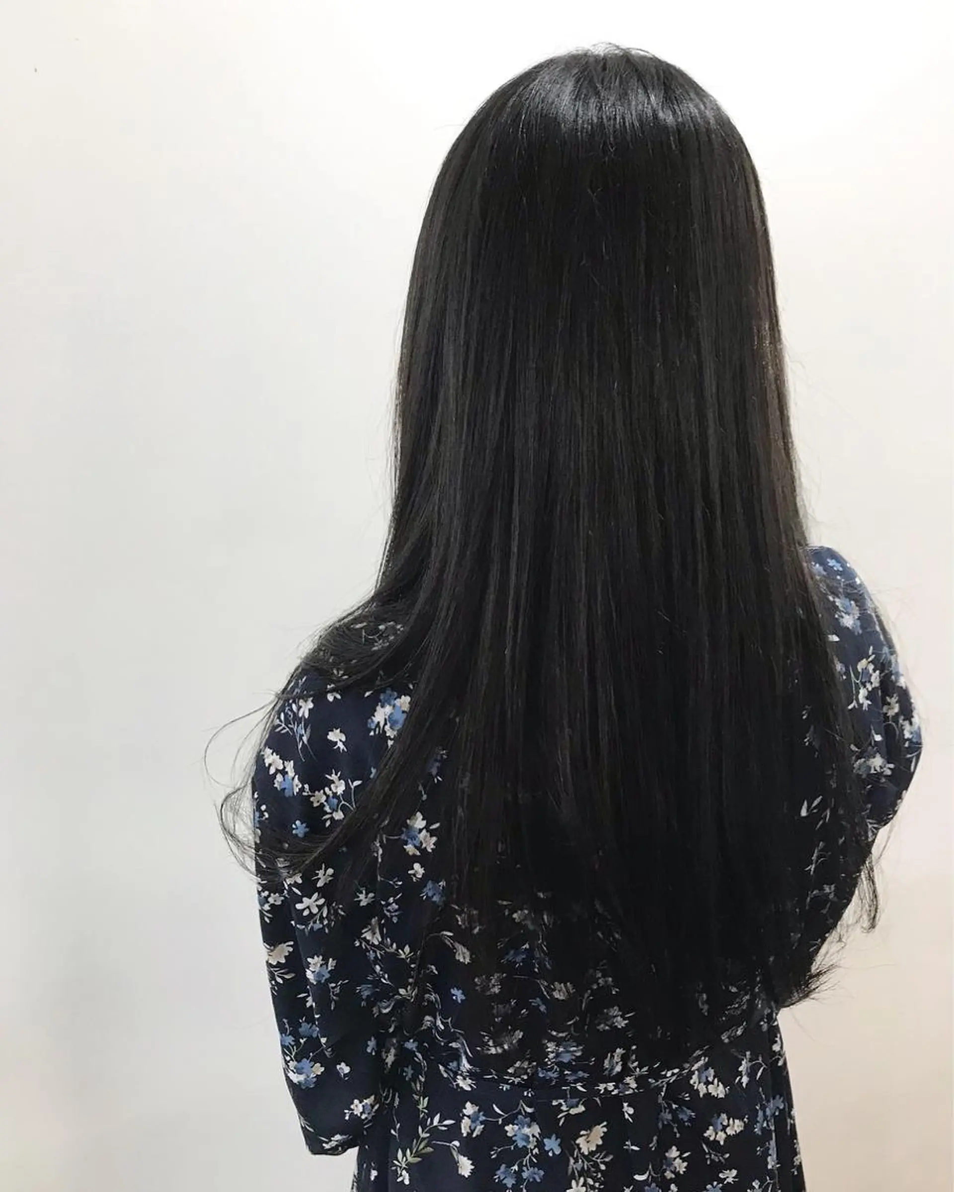 ロング ロング カット トリートメント フラム所属・WATANABE MISAKIのヘアスタイル