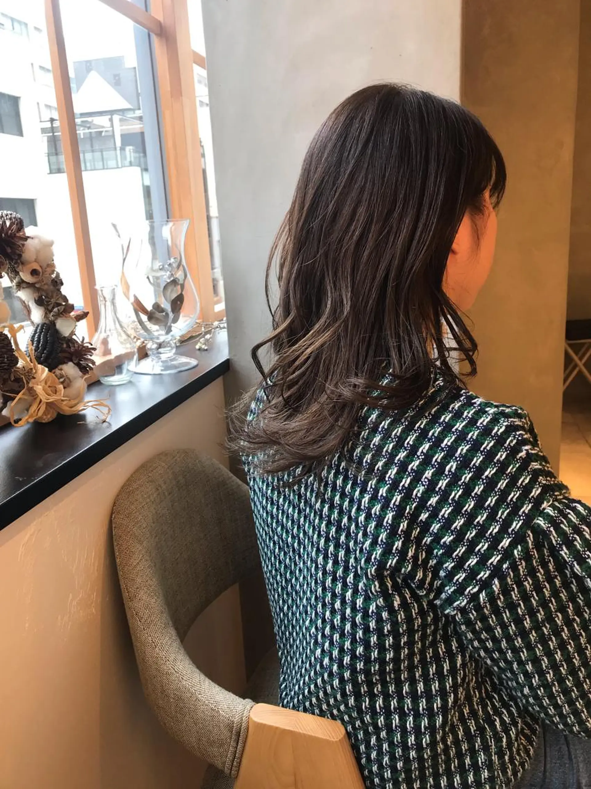 ミディアム カラー グラデーションカラー グレージュ タカミ荒子店所属・眉毛ワックス konomiの眉毛・アイブロウイメージ