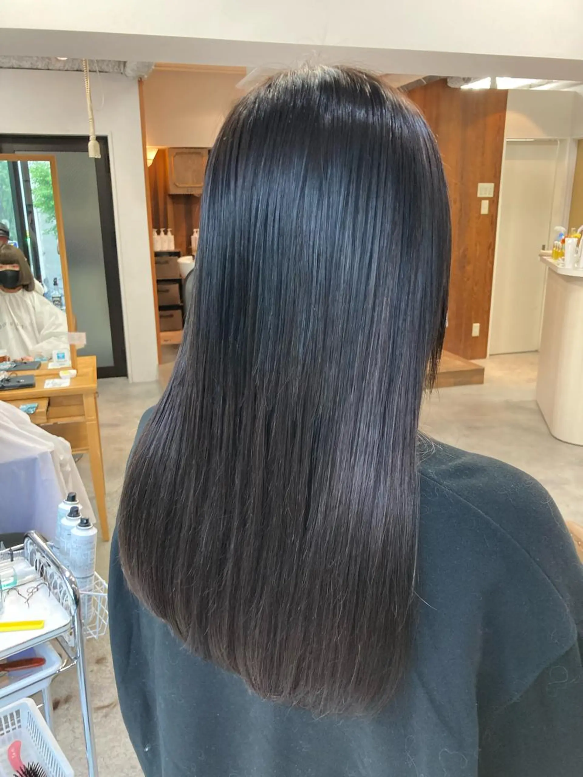 エクステ スタジオフツーロ バイビーヘアーのヘアスタイル
