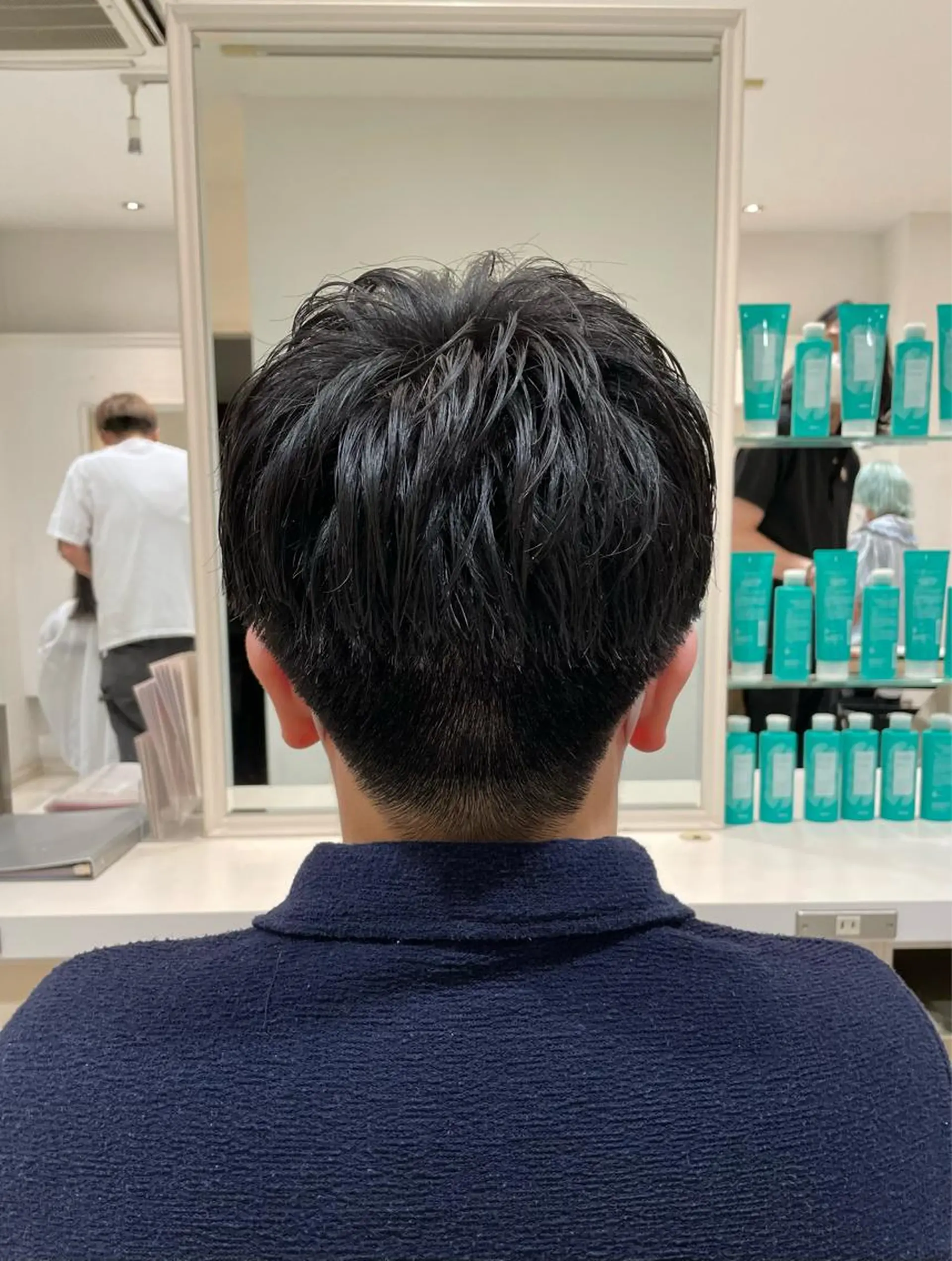 ショート メンズ JERICHO HAIR所属・ユ カの眉毛・アイブロウイメージ