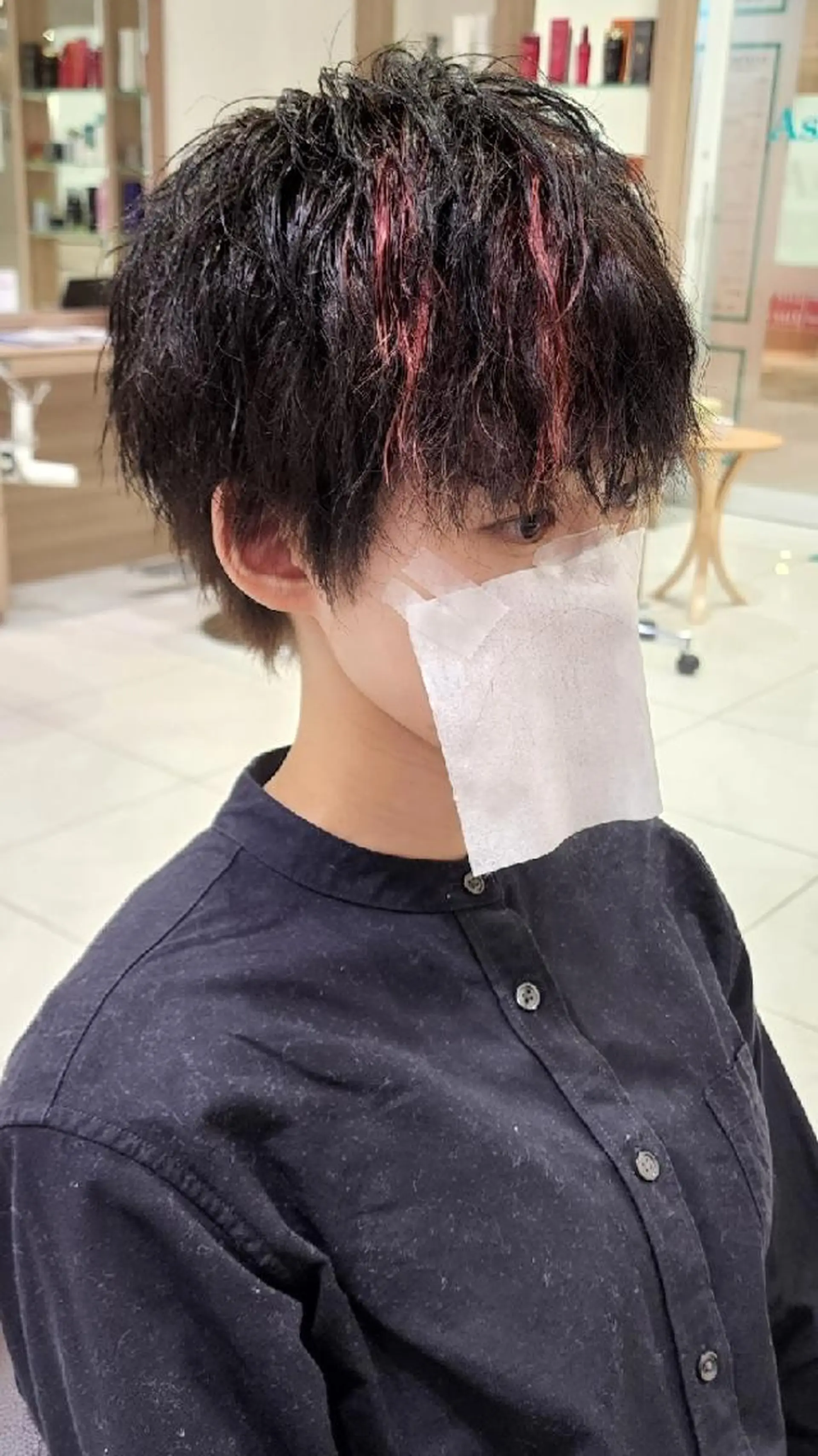 ショート カラー パーマ ブリーチ グレージュ イルミナカラー メッシュ レッドカラー 中村 和貴のヘアスタイル