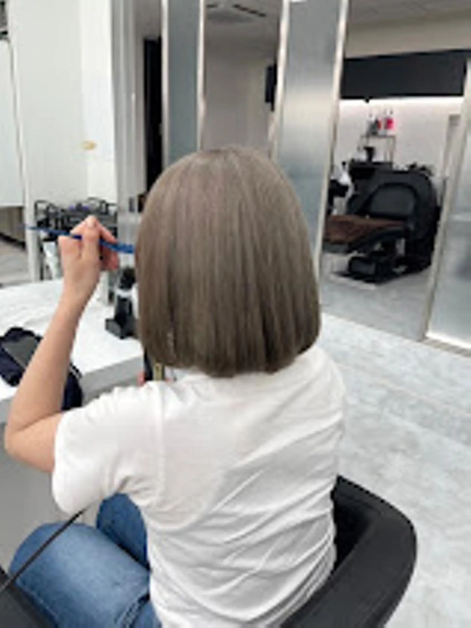 カラー ［THEATER 仙台店🌼］公式のヘアスタイル