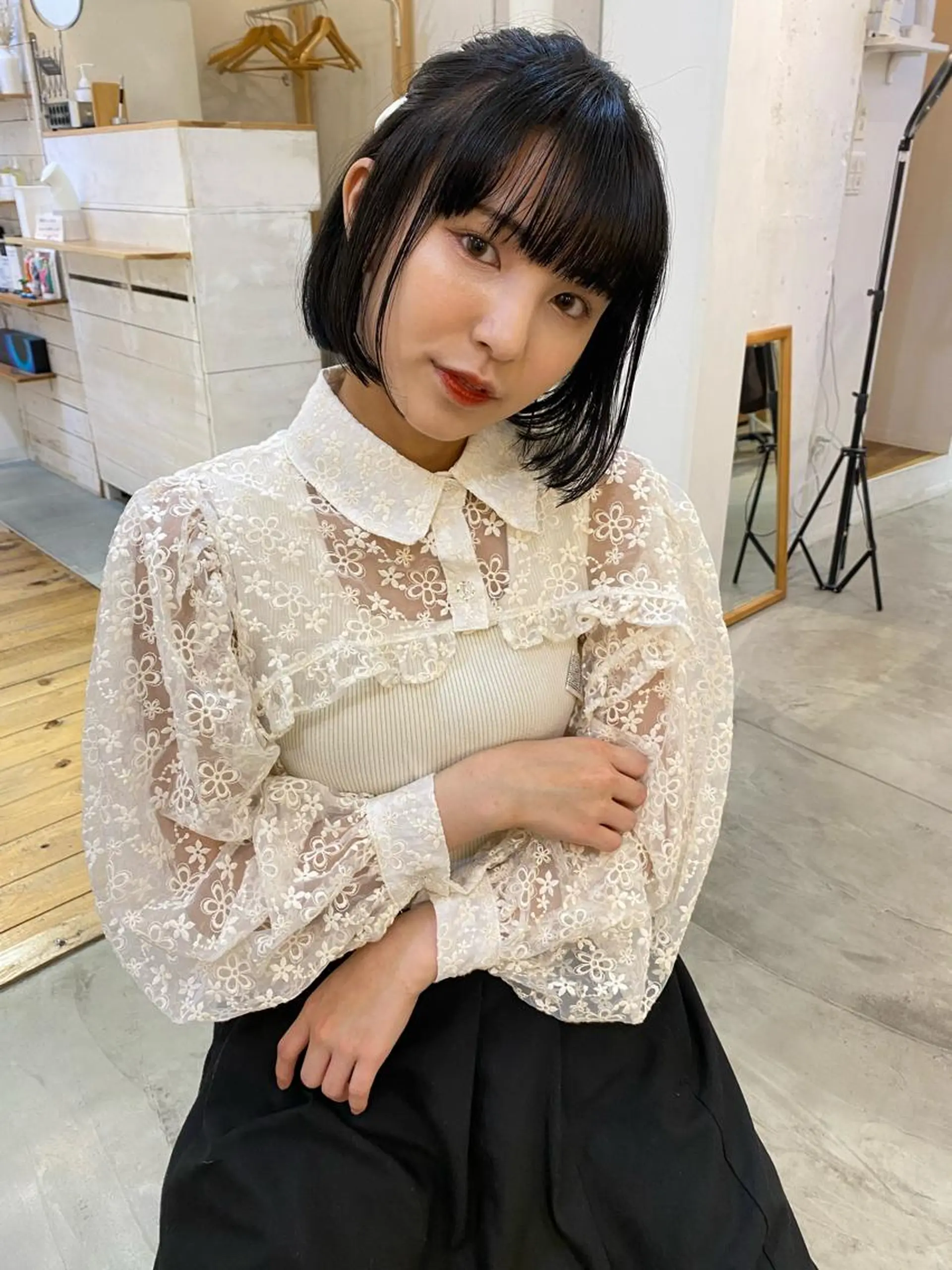 ショート ボブ ブリーチなしカラー ダブルカラーエクステのヘアスタイル