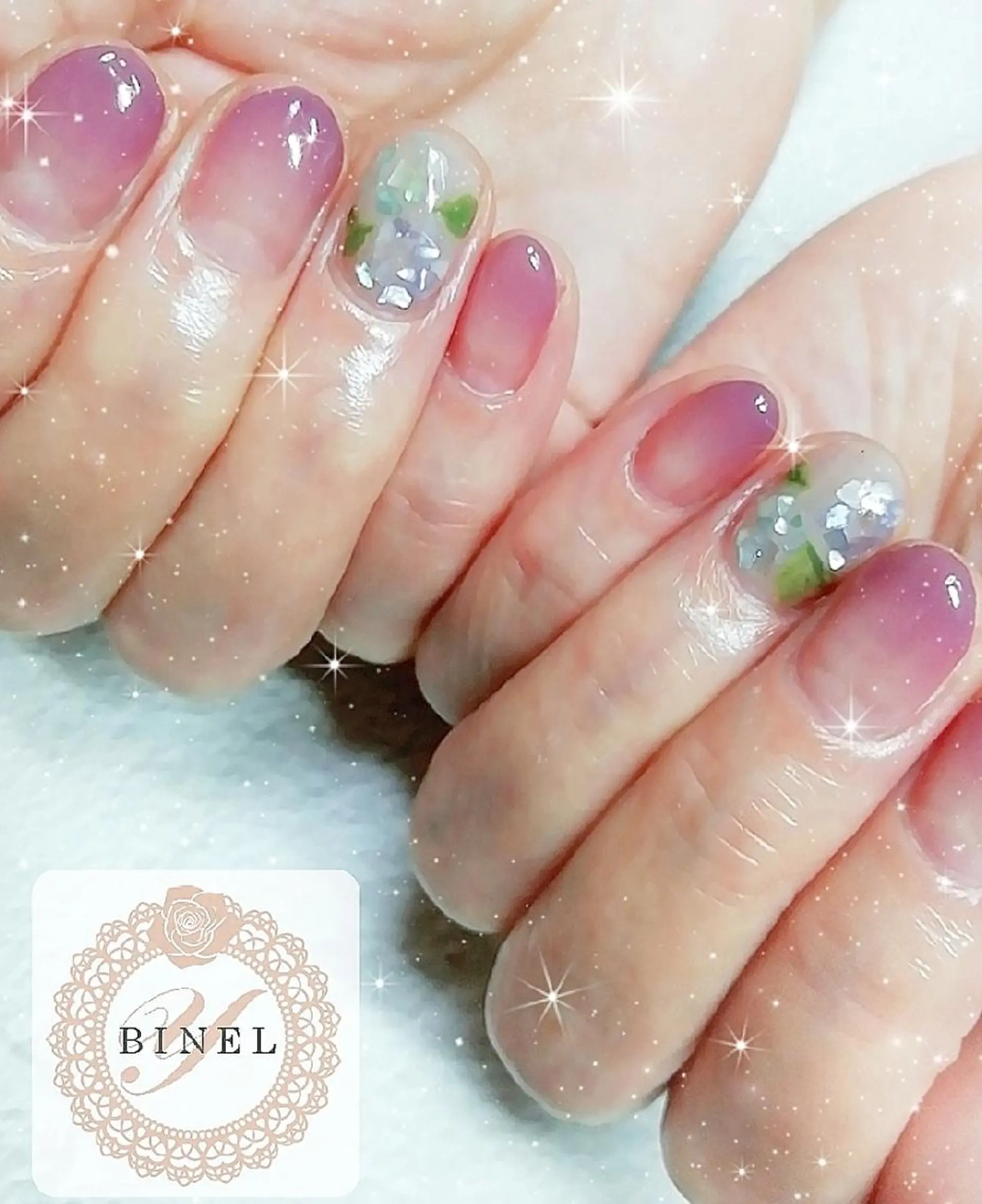 ネイル グラデーション パープル ハンドネイル Nail Salon Y.BINELのネイルデザイン