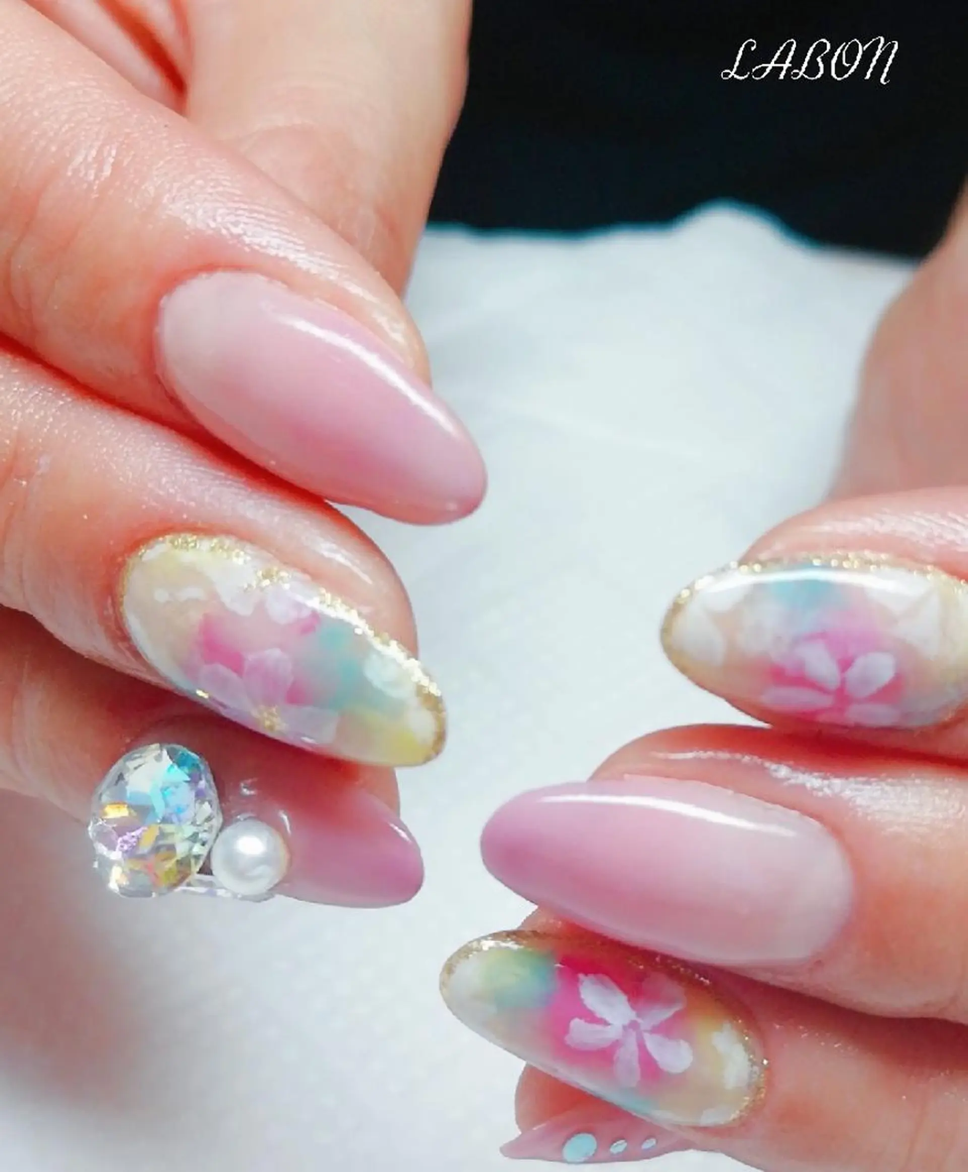 ネイル フラワーネイル グラデーション ハンドネイル Nail salon LABONのネイルデザイン
