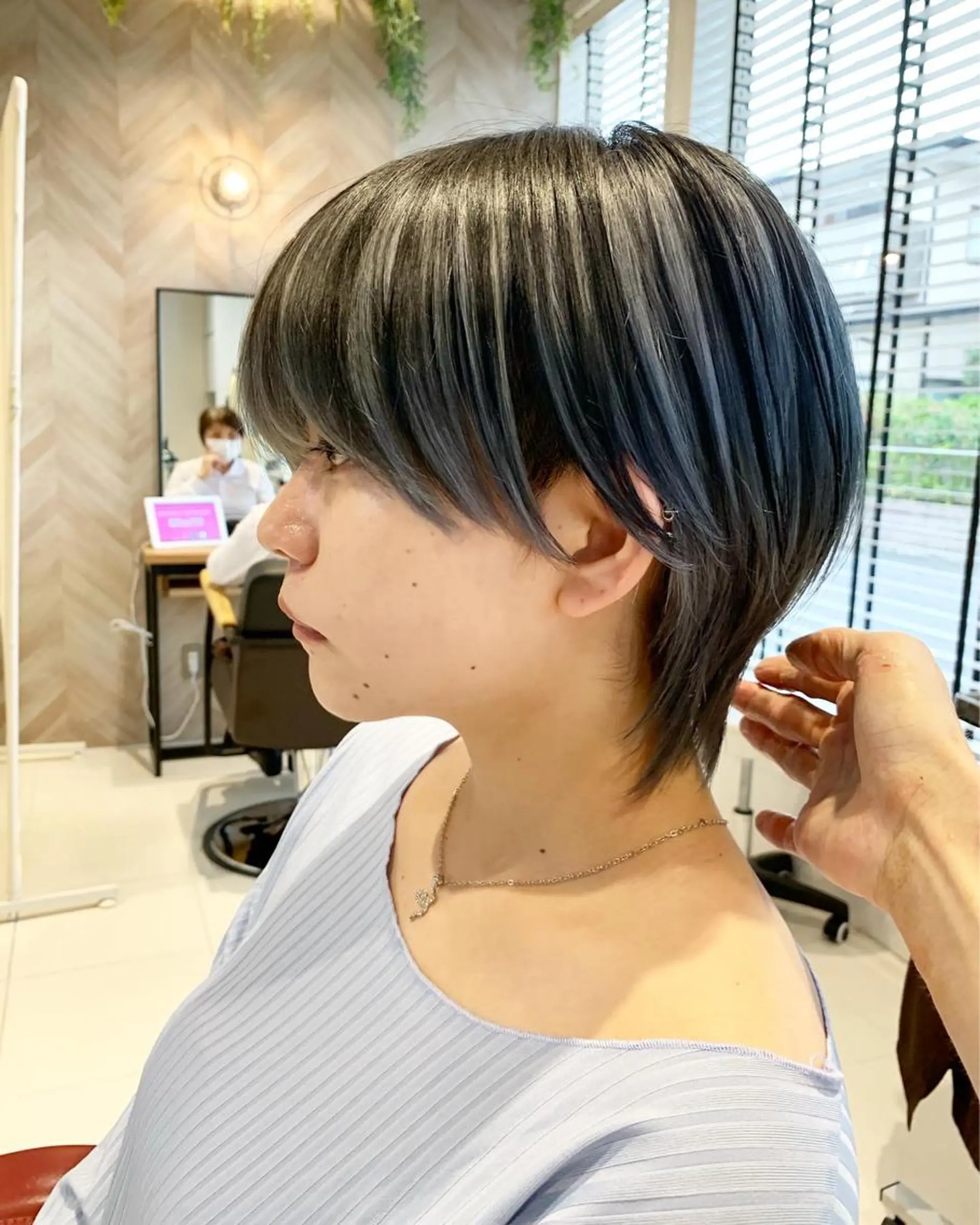 ショート カラー ショートヘア ウルフカット 大野 智亜里のヘアスタイル