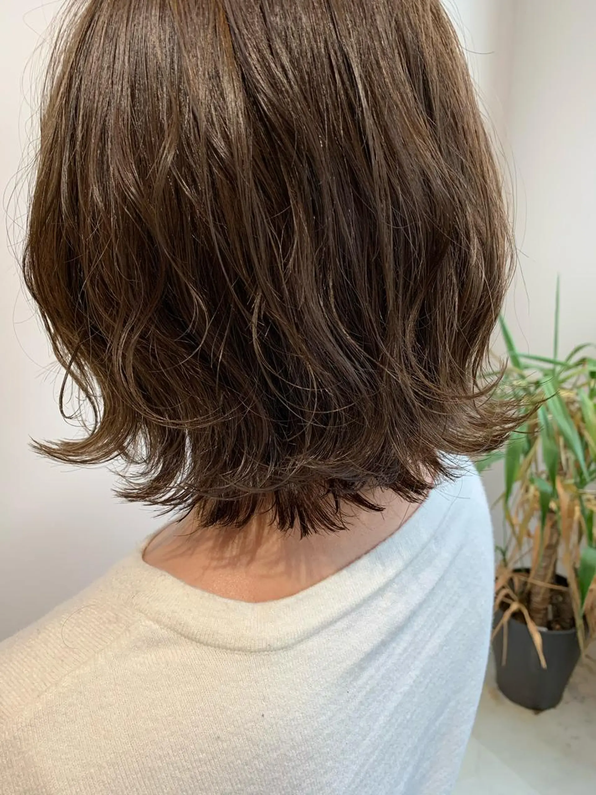 ミディアム カラー ブラウンカラー ヘーゼル ボブ 外ハネヘア ヘアカラー トリートメント "小顔カット" Fuko.のヘアスタイル